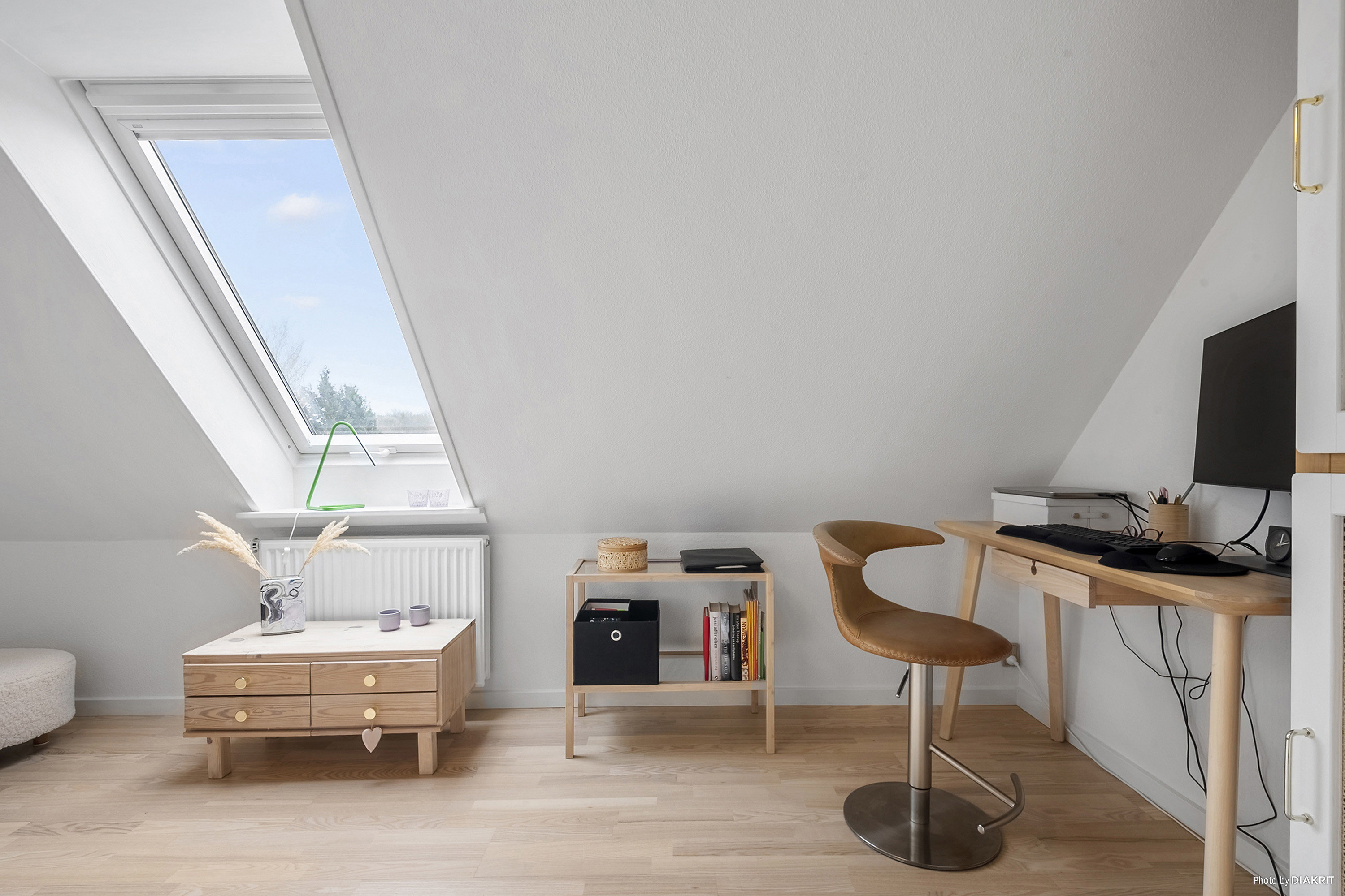 Fremhævet kontor billede i fuldskærmstilstand. Billede af Skolevej 17L, 4632 Bjæverskov