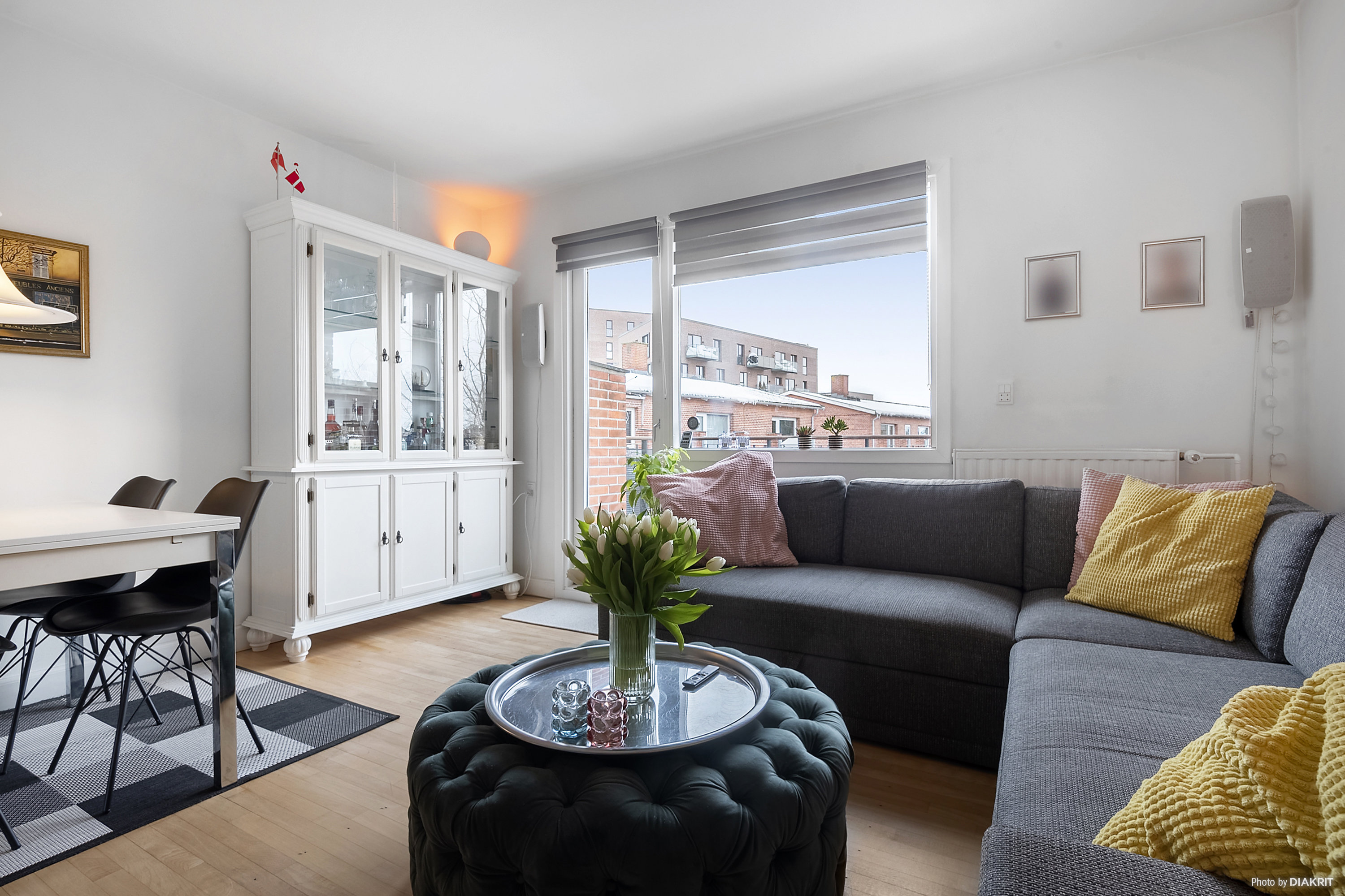 Fremhævet stue billede i fuldskærmstilstand. Billede af Carlsensvej 21, 1. th., 4600 Køge