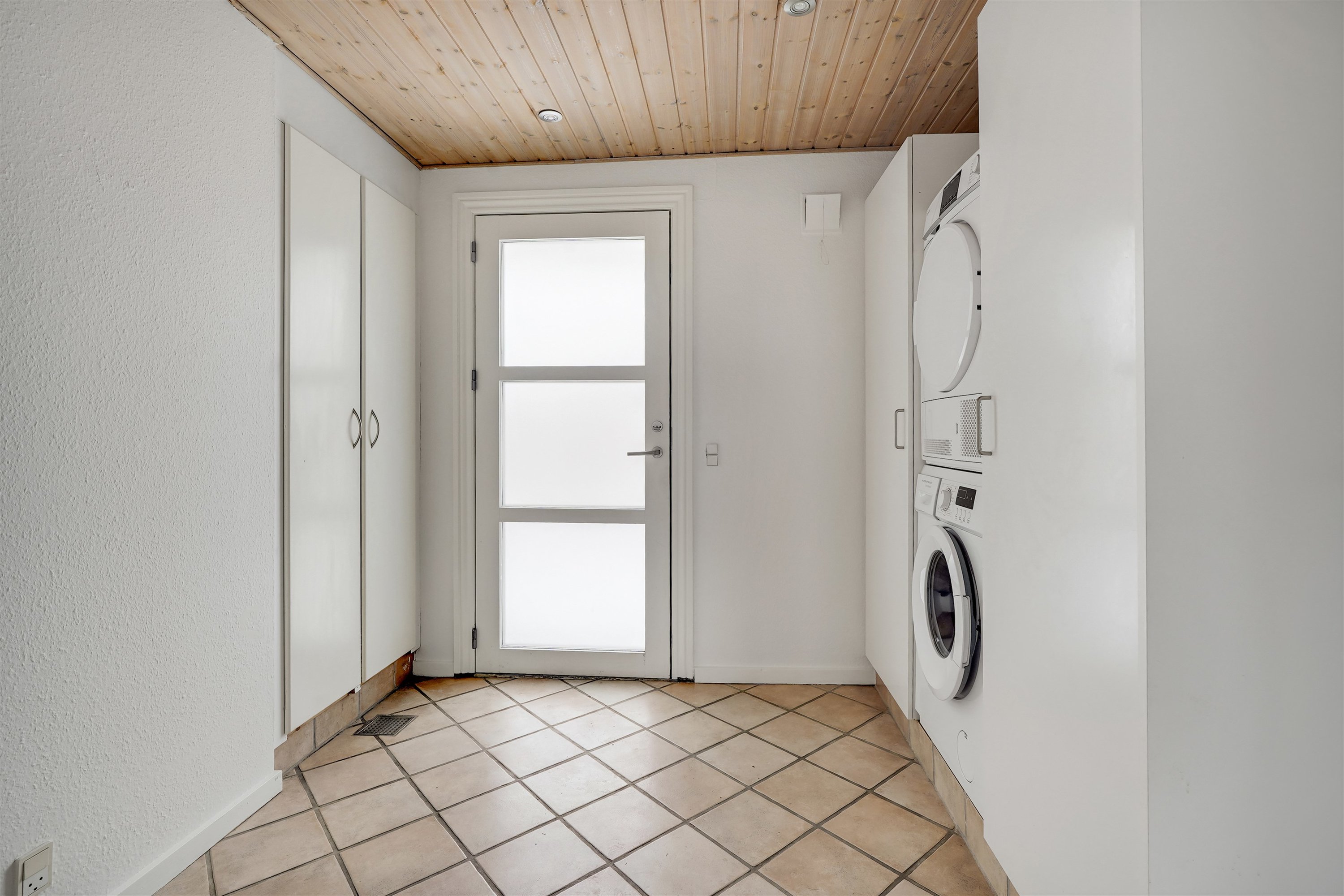 Fremhævet entré billede i fuldskærmstilstand. Billede af Mølleparken 356, 7190 Billund