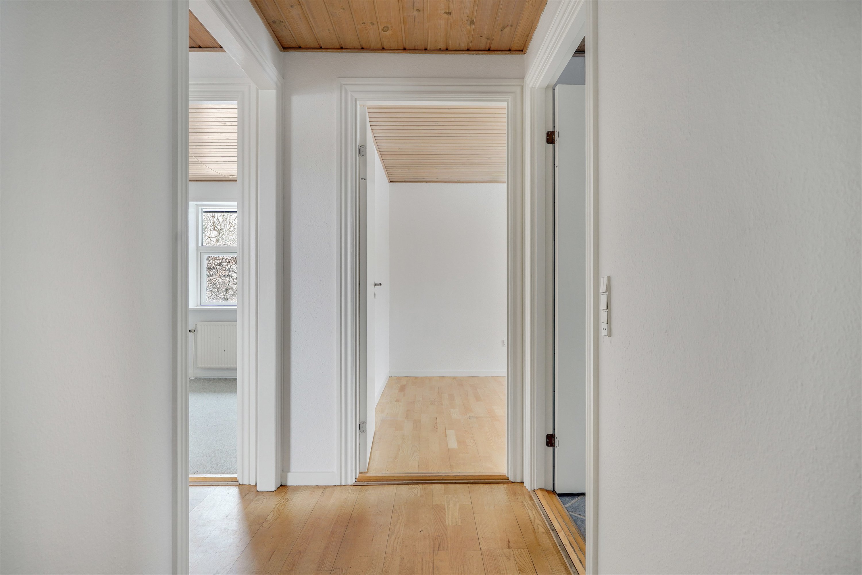 Fremhævet gang billede i fuldskærmstilstand. Billede af Mølleparken 356, 7190 Billund