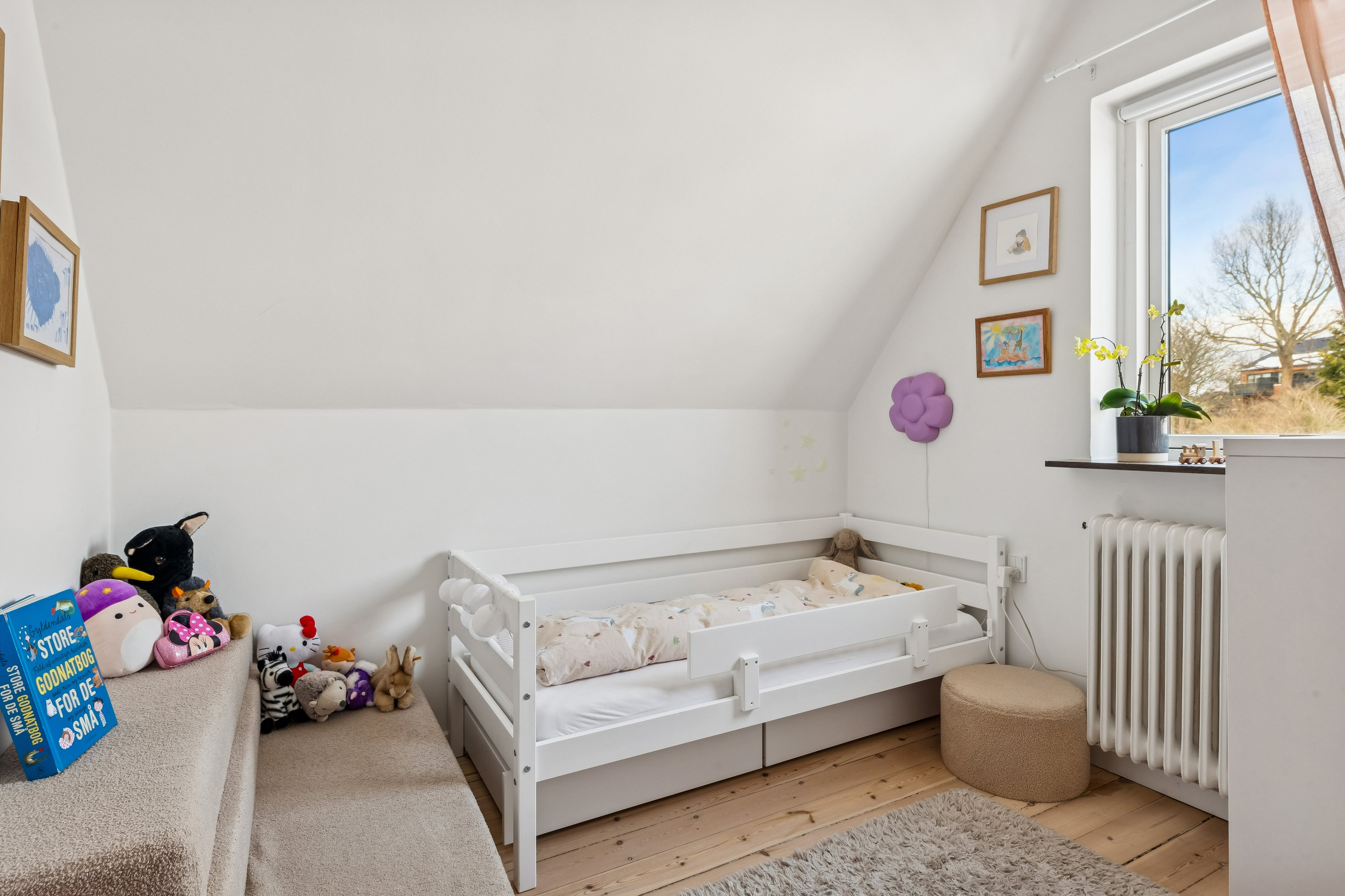 Fremhævet værelse billede i fuldskærmstilstand. Billede af Sæbjørnsvej 3, 2880 Bagsværd