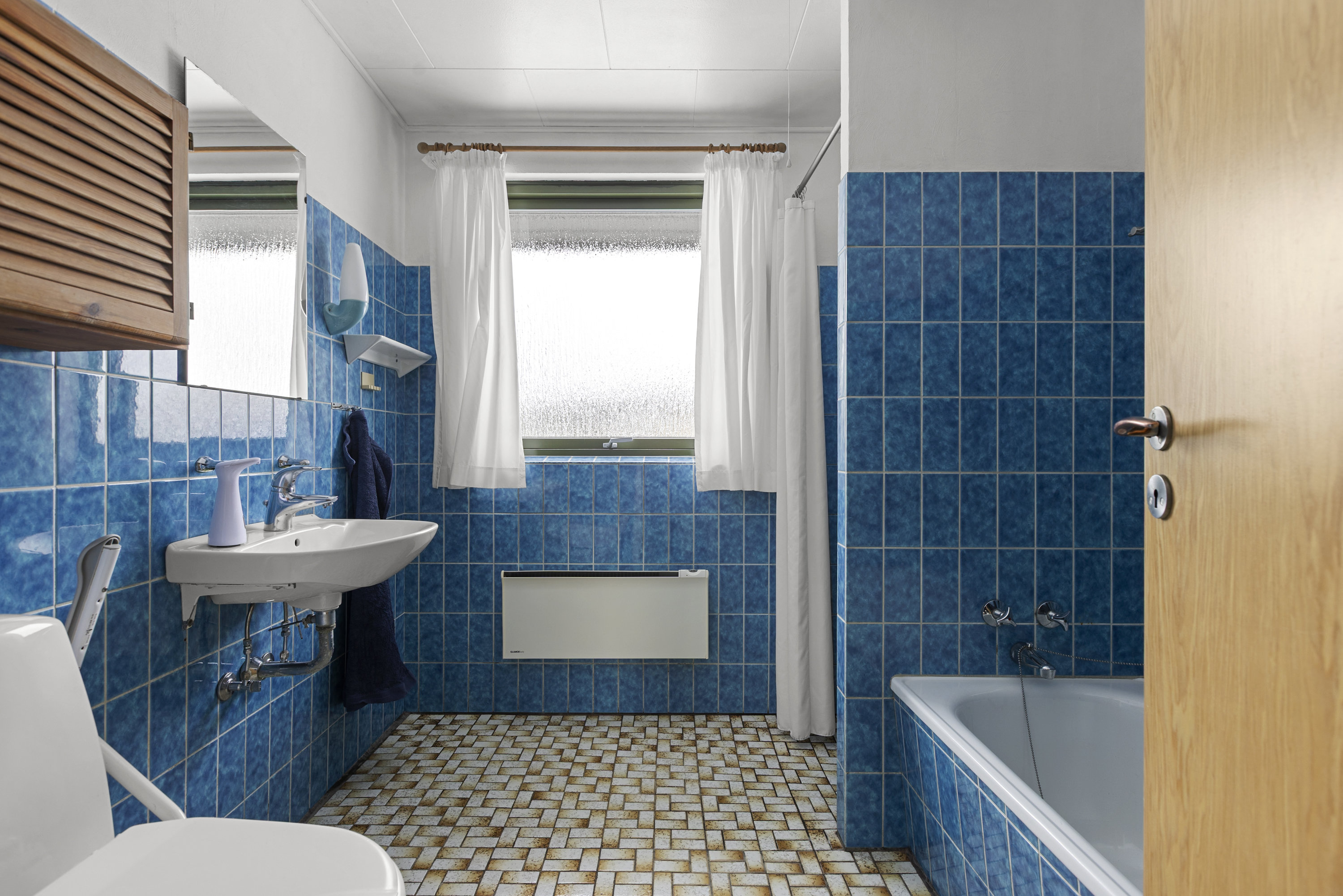 Fremhævet badeværelse billede i fuldskærmstilstand. Billede af Orgelvej 3, 4200 Slagelse