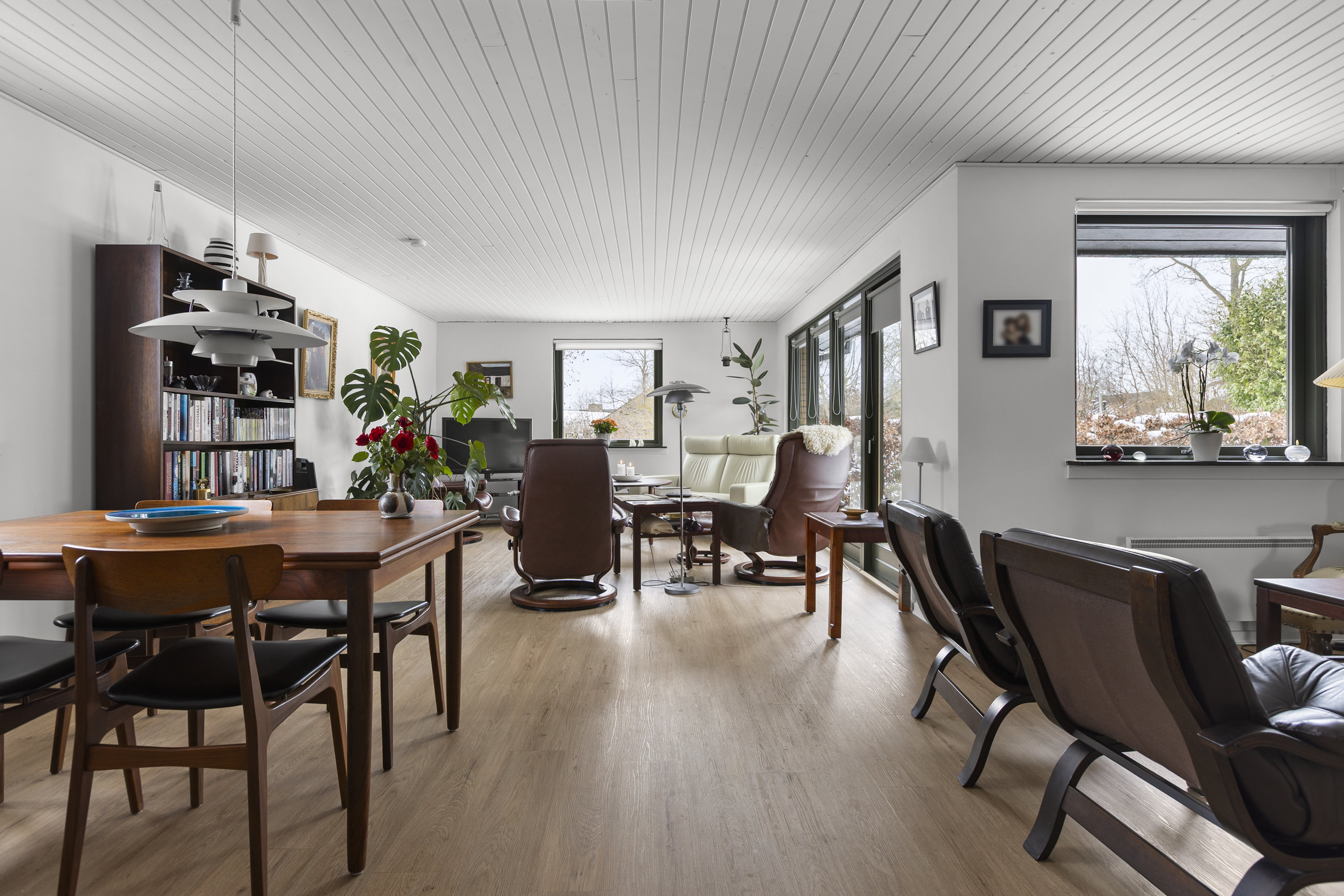 Fremhævet stue billede i fuldskærmstilstand. Billede af Orgelvej 3, 4200 Slagelse