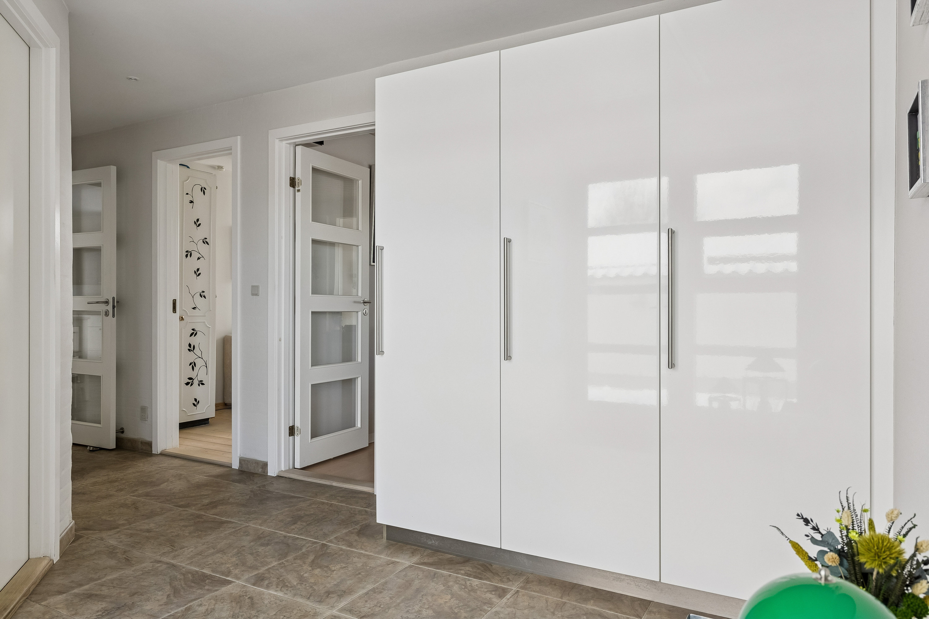 Fremhævet gang billede i fuldskærmstilstand. Billede af Gransangervej 12, Snestrup, 5210 Odense NV