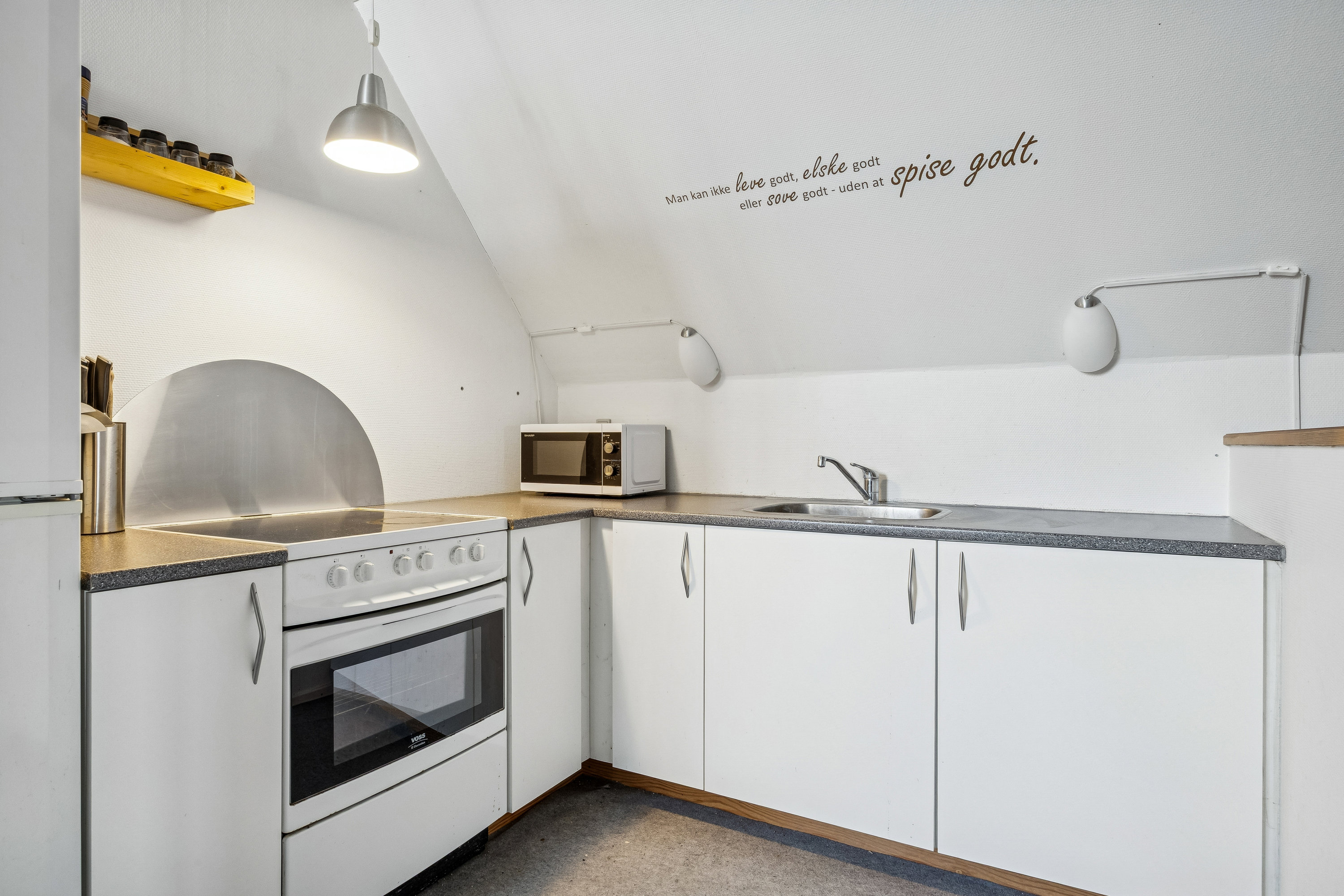 Fremhævet køkken billede i fuldskærmstilstand. Billede af Buerupvej 53, Buerup, 4450 Jyderup