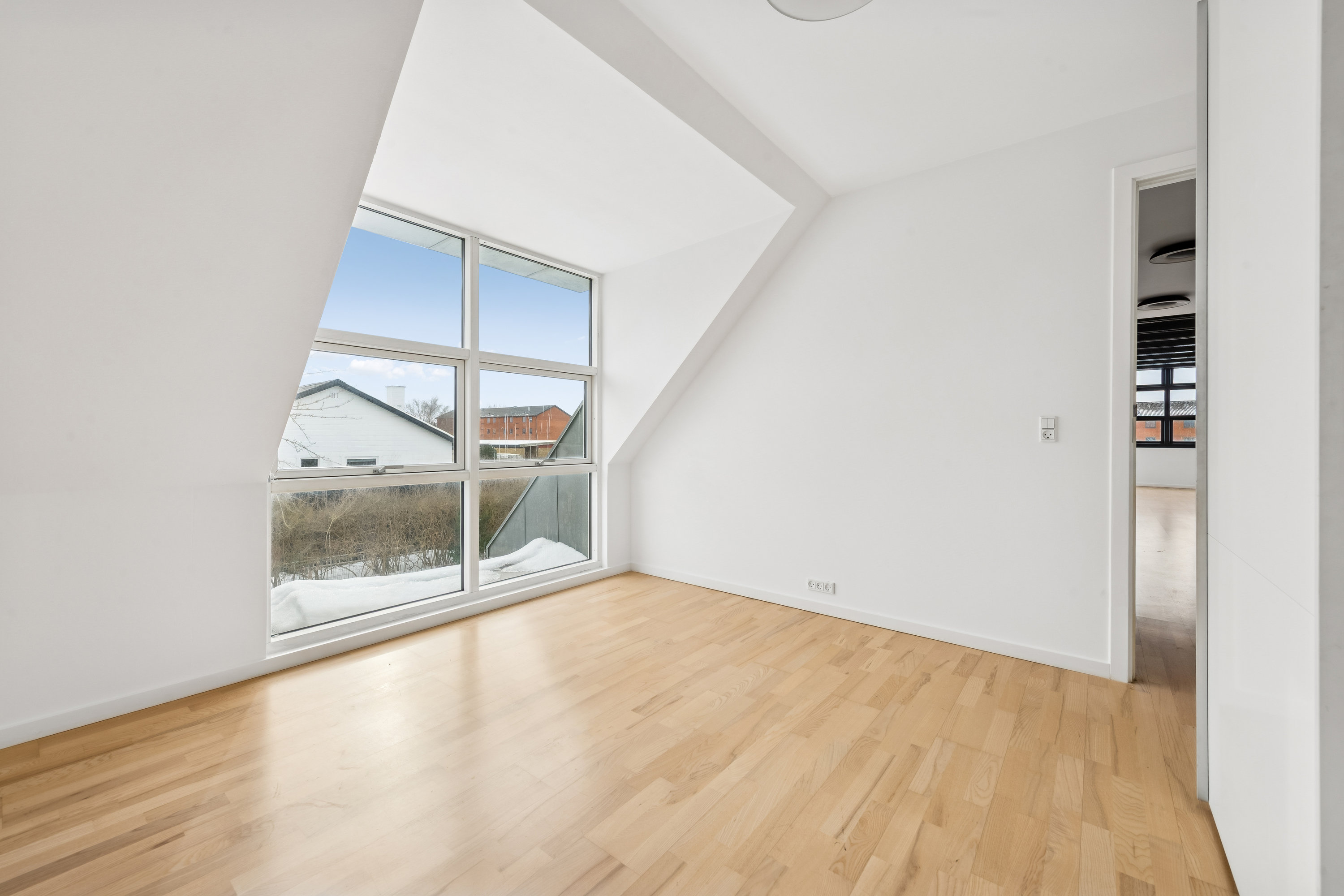 Fremhævet værelse billede i fuldskærmstilstand. Billede af Birkemosen 4, 2640 Hedehusene