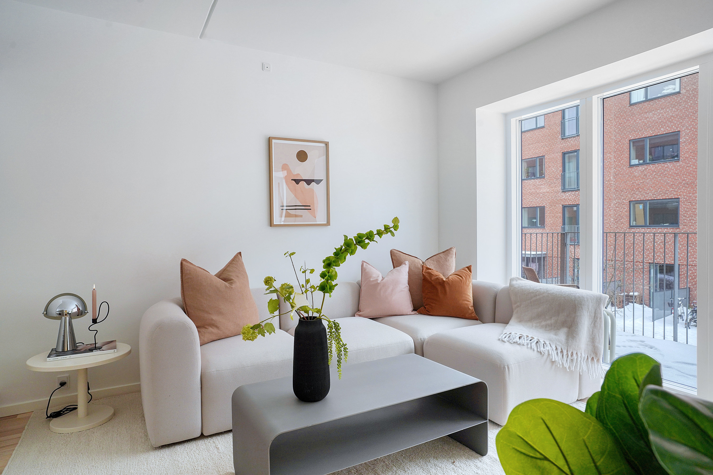 Fremhævet stue billede i fuldskærmstilstand. Billede af Tove Maës Vej 6, 1. tv., 2500 Valby