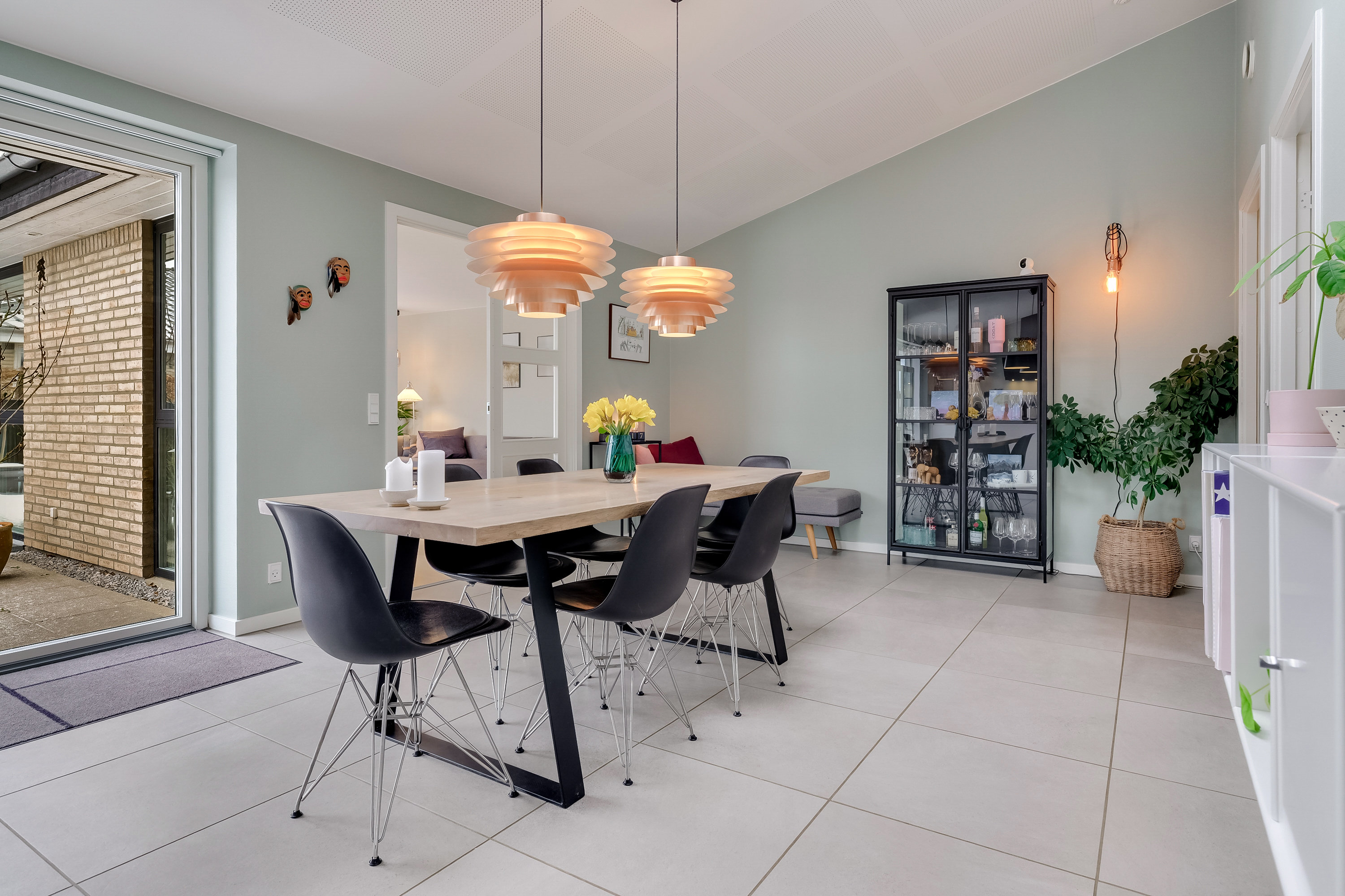 Fremhævet køkken alrum billede i fuldskærmstilstand. Billede af Langevænget 15, 5500 Middelfart