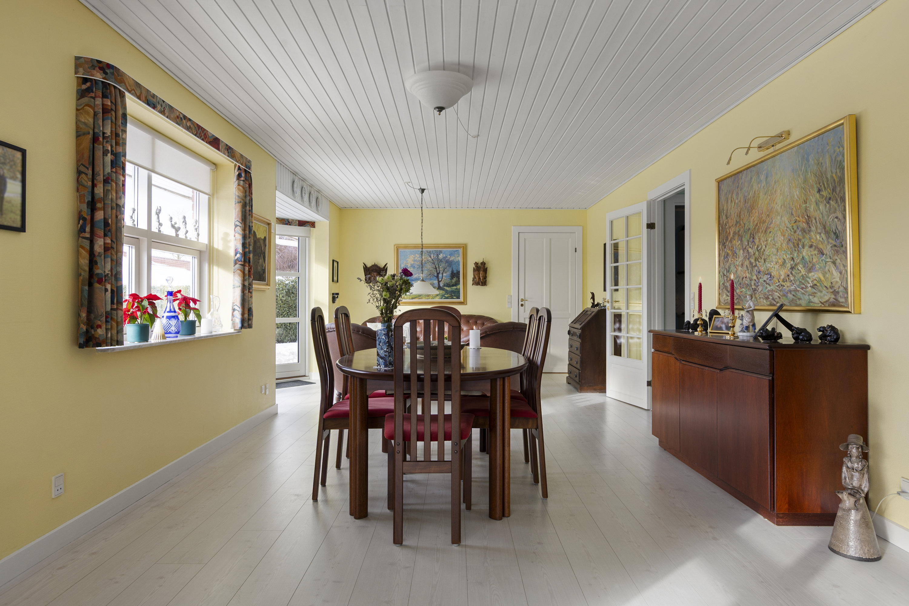 Fremhævet stue billede i fuldskærmstilstand. Billede af Nordborgvej 4, 4200 Slagelse