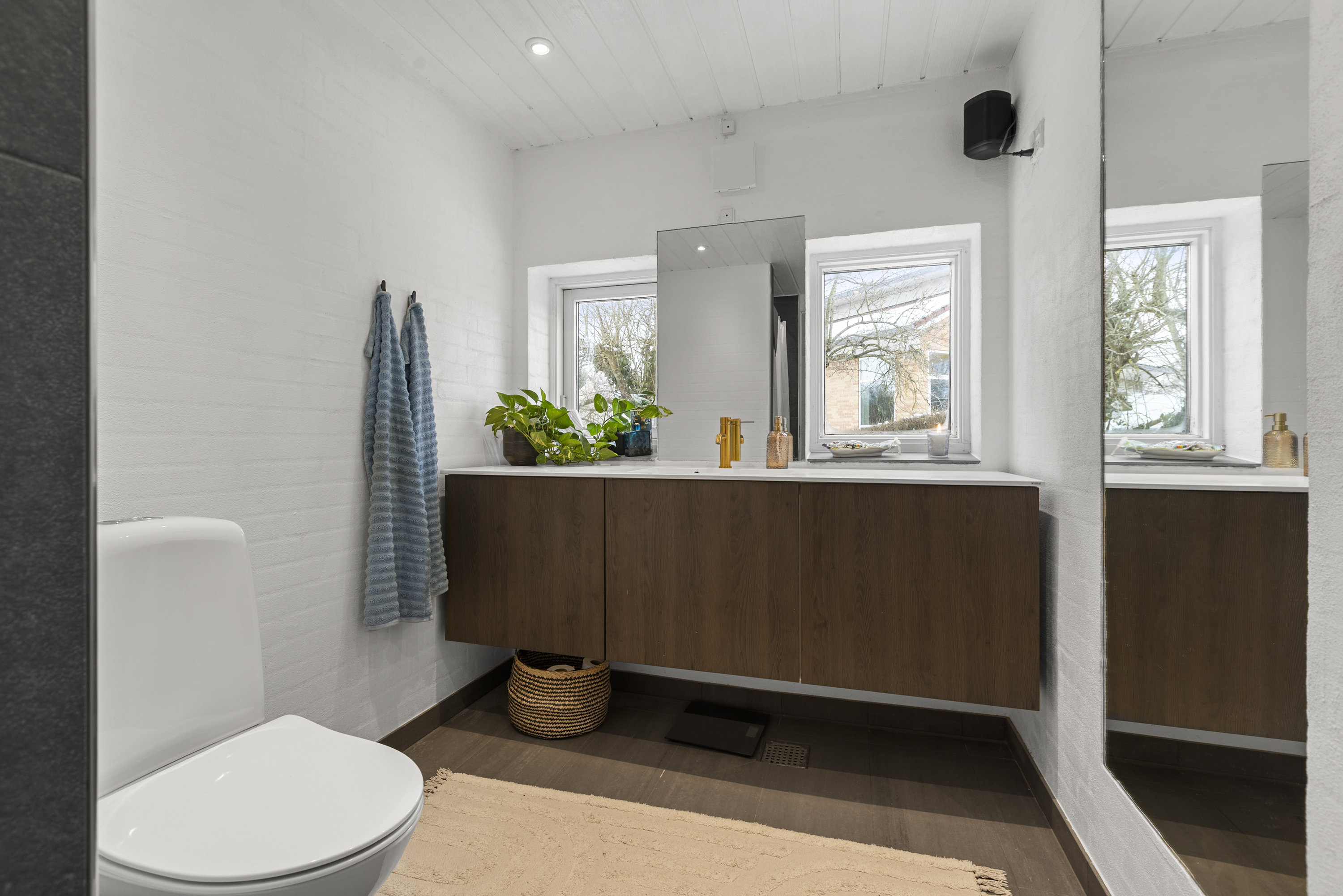 Fremhævet badeværelse billede i fuldskærmstilstand. Billede af Kongevejen 5B, 4200 Slagelse