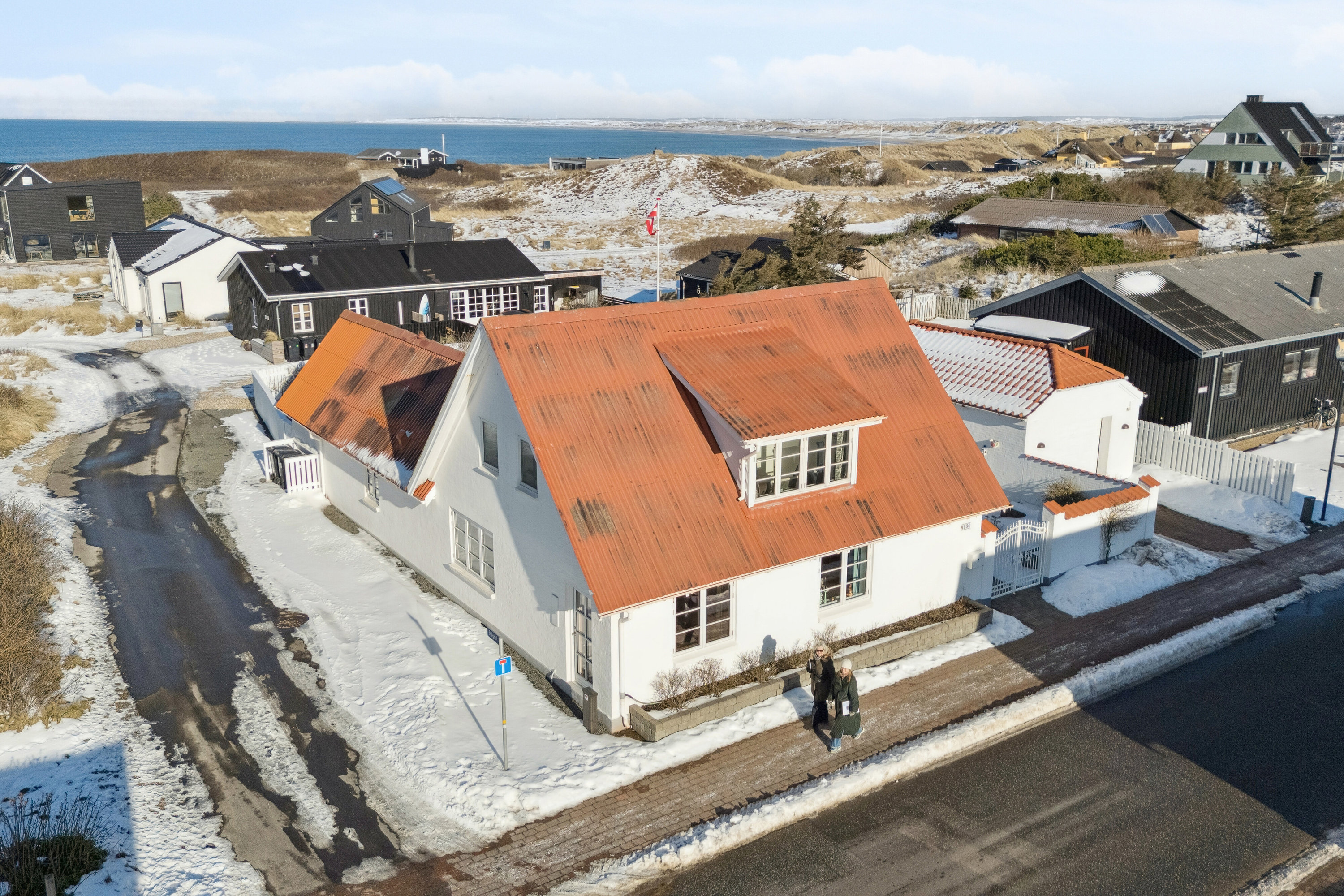 Fremhævet luftfoto billede i fuldskærmstilstand. Billede af Ørhagevej 130, Klitmøller, 7700 Thisted