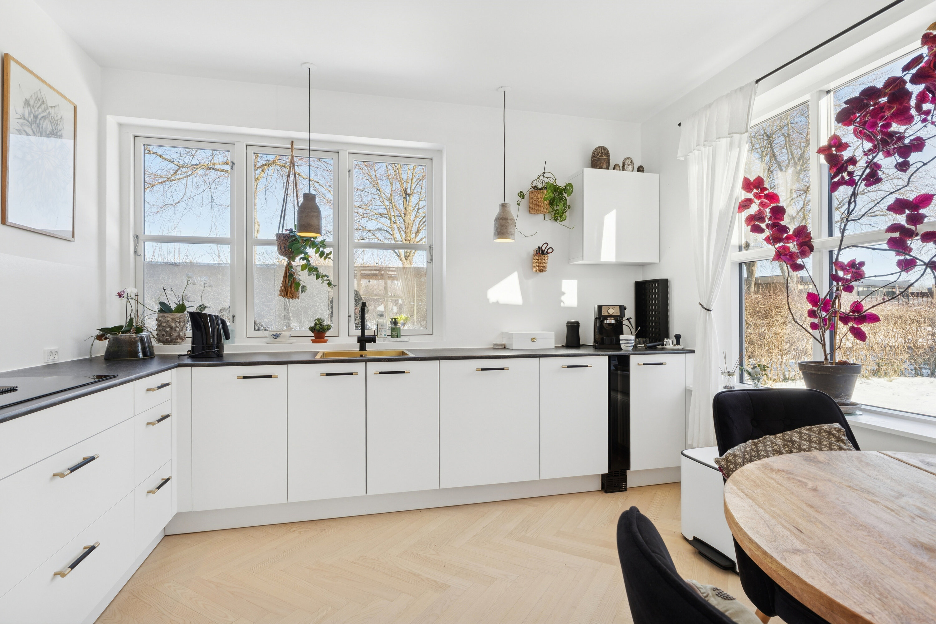 Miniaturebillede 2: køkken. Billede af Nivå Stationsvej 13A, 2990 Nivå