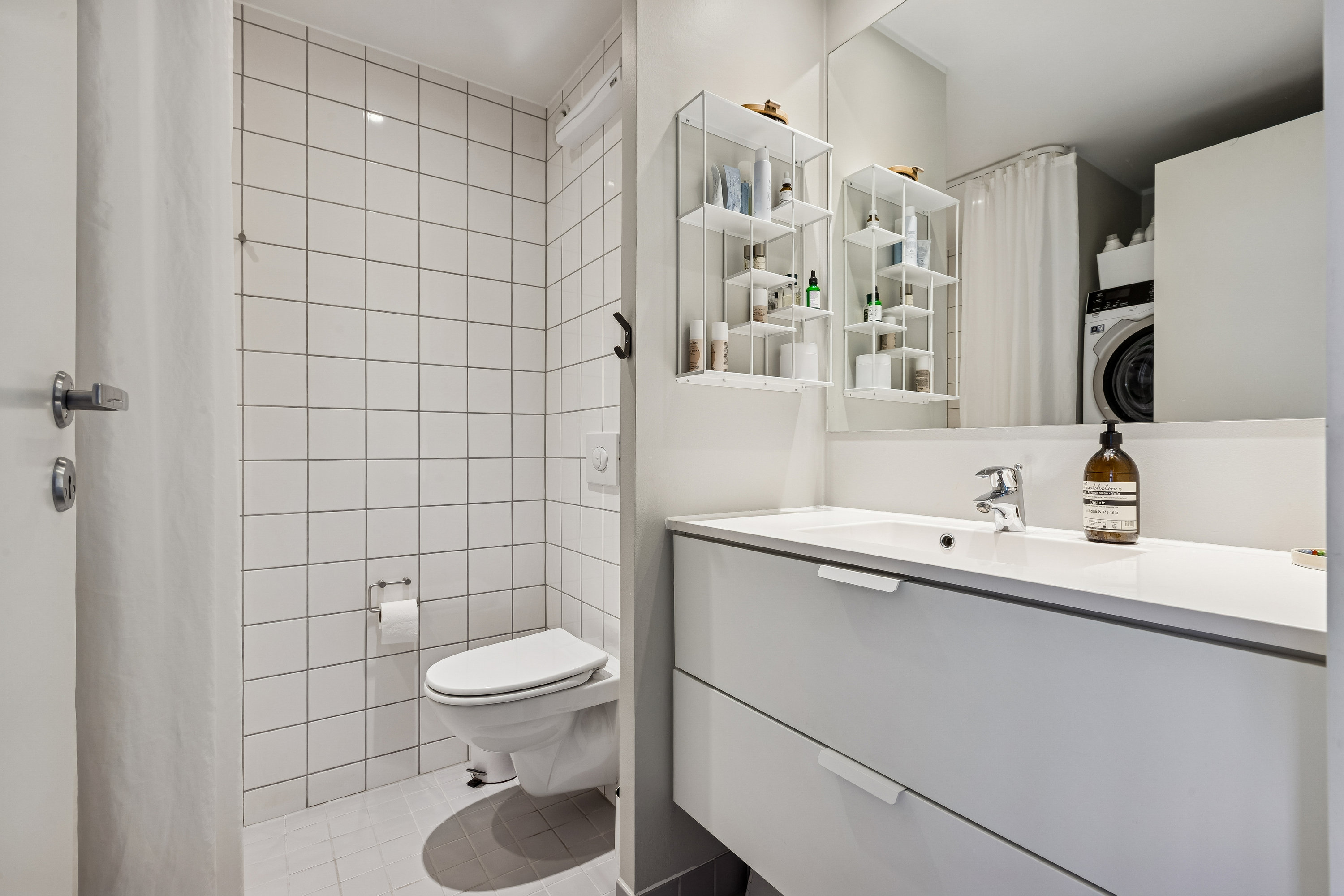 Fremhævet badeværelse billede i fuldskærmstilstand. Billede af Tom Kristensens Vej 19, 2300 København S