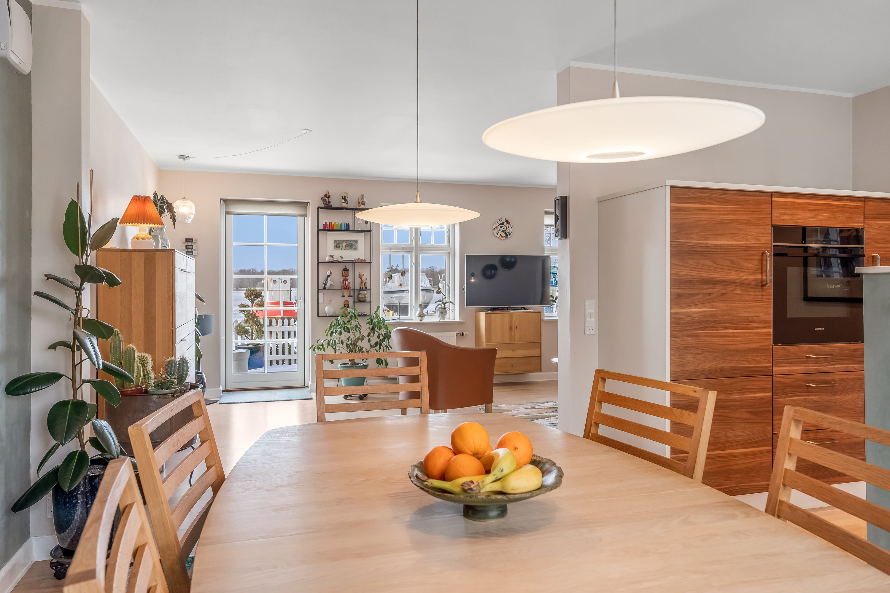 Fremhævet køkken alrum billede i fuldskærmstilstand. Billede af Strandvejen 77, 4880 Nysted