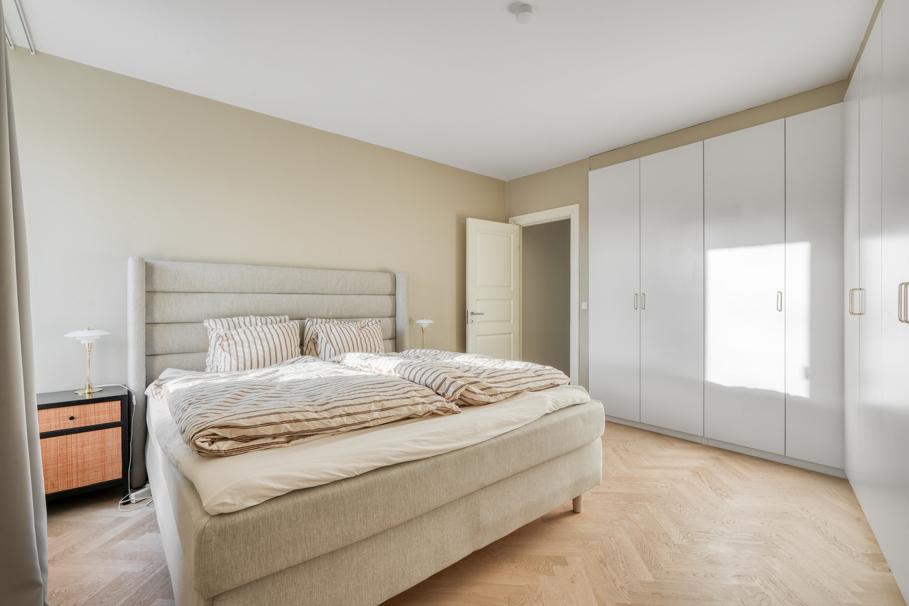 Fremhævet  billede i fuldskærmstilstand. Billede af Christian Winthers Vej 4A, st.. th., 1860 Frederiksberg C