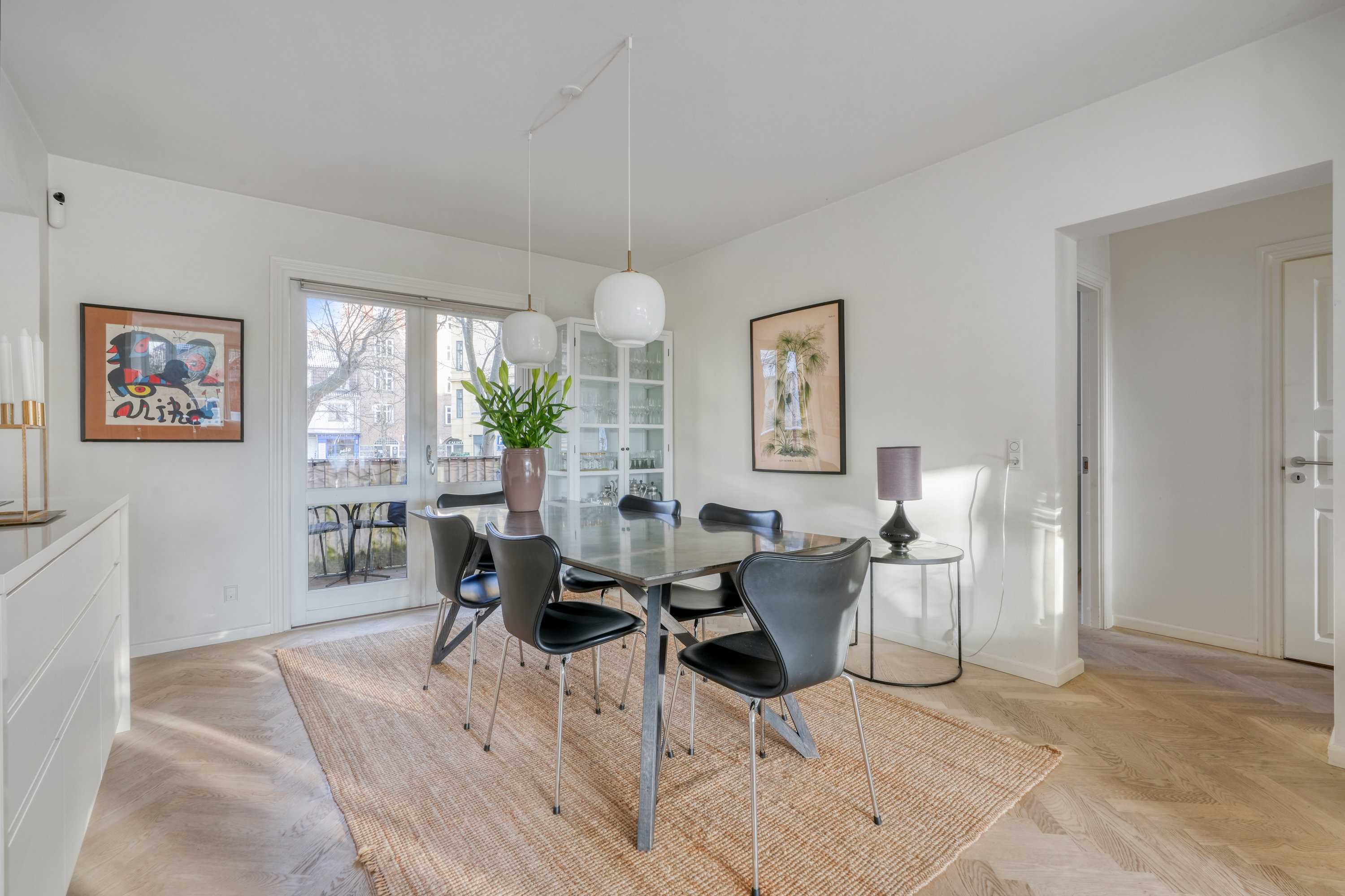 Fremhævet  billede i fuldskærmstilstand. Billede af Christian Winthers Vej 4A, st.. th., 1860 Frederiksberg C