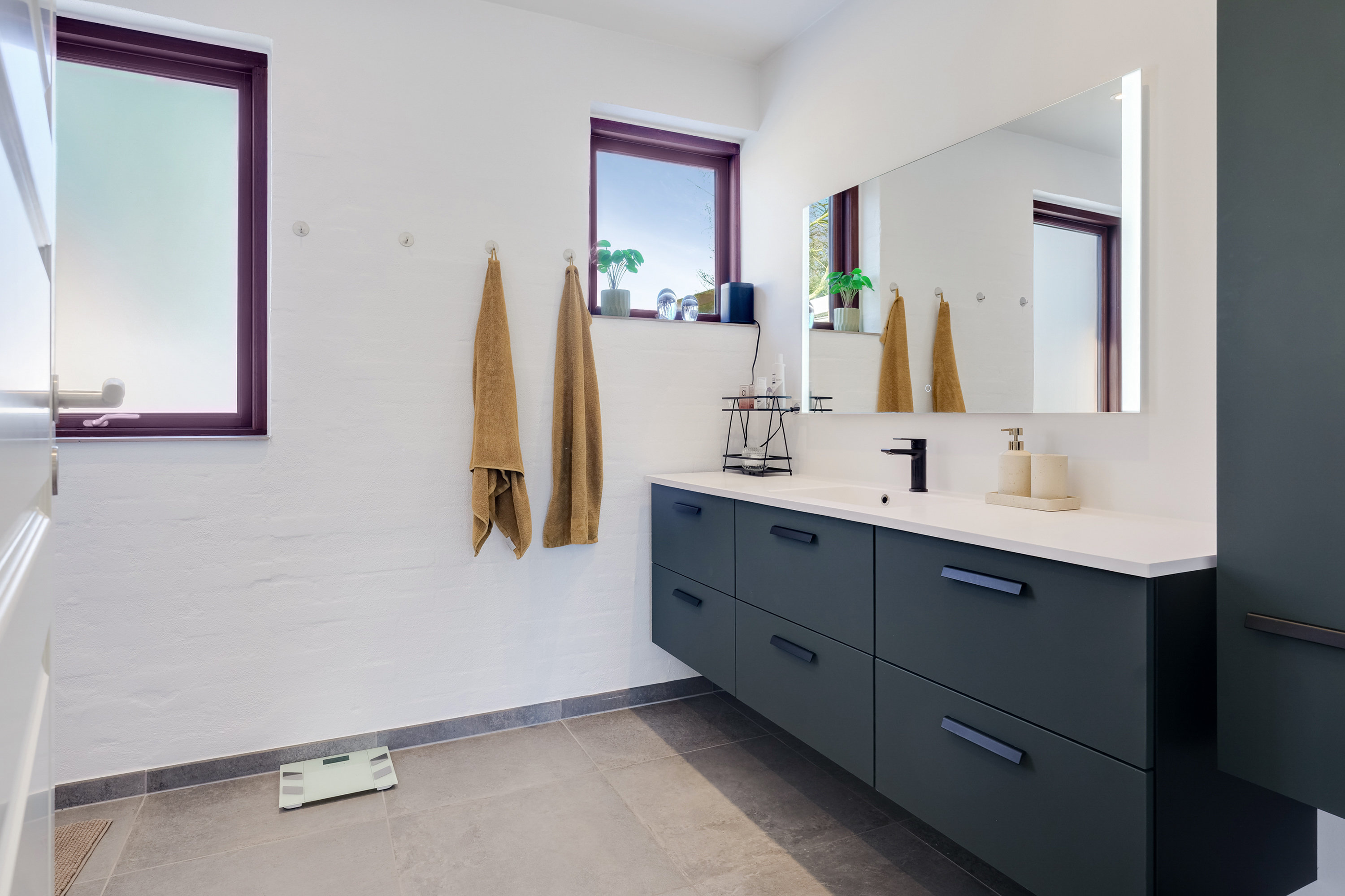 Fremhævet badeværelse billede i fuldskærmstilstand. Billede af Skrillingevej 12, Skrillinge, 5500 Middelfart