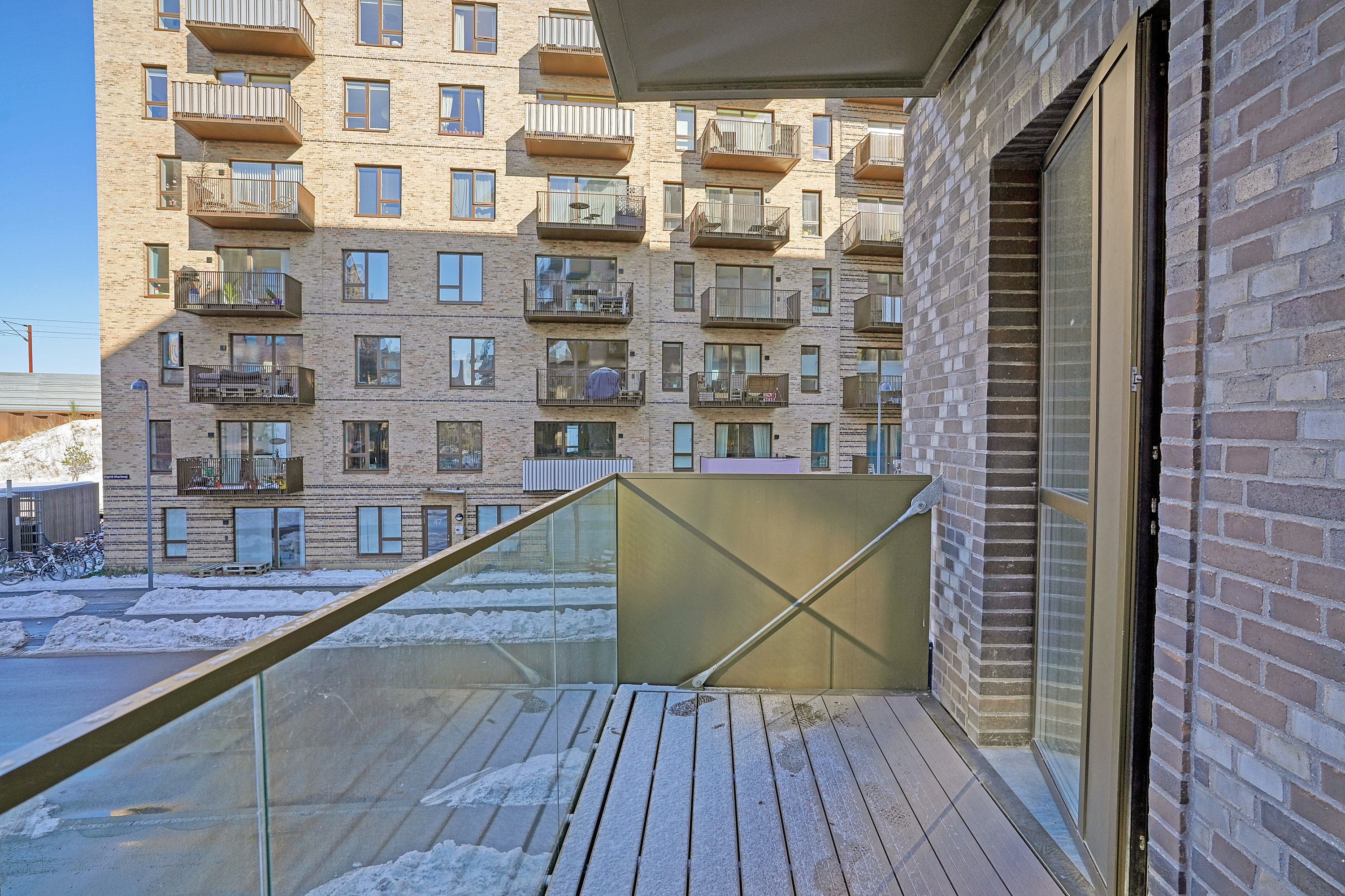 Fremhævet altan billede i fuldskærmstilstand. Billede af Ingrid Marievej 20, 1. tv., 2500 Valby