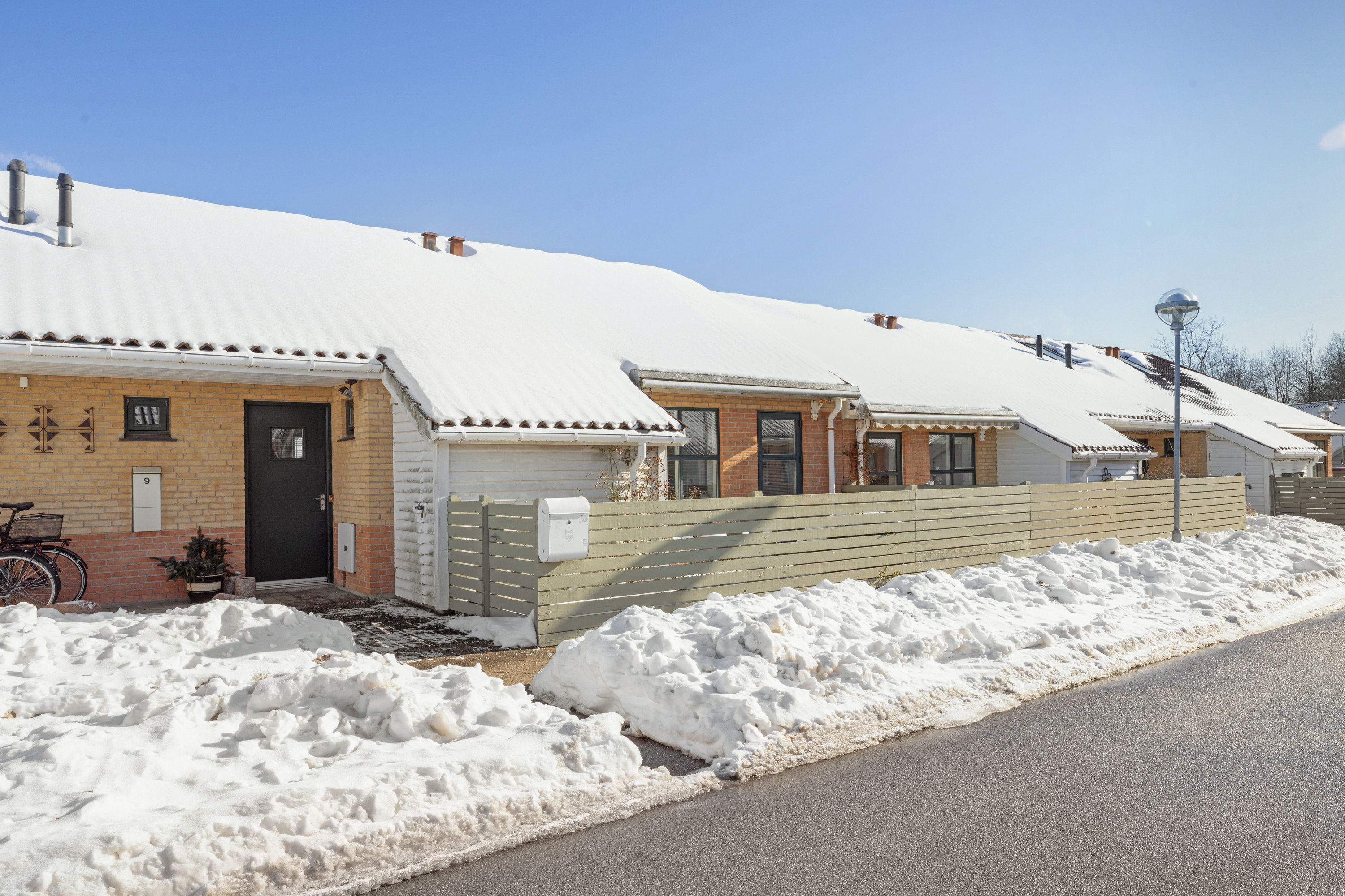 Fremhævet  billede i fuldskærmstilstand. Billede af Skotteparken 9, 2750 Ballerup