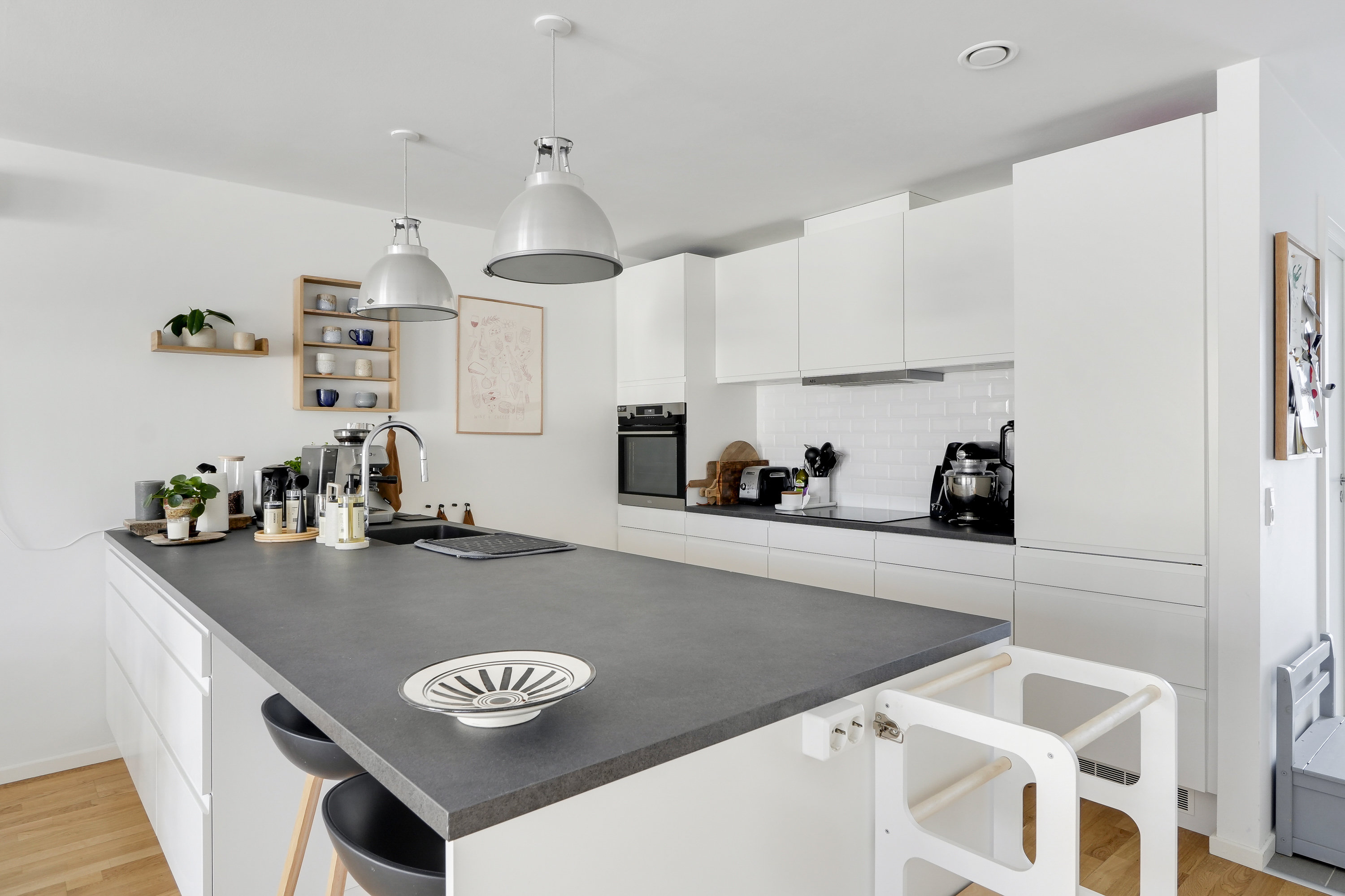 Fremhævet  billede i fuldskærmstilstand. Billede af Officershusene 9, Jonstrup, 3500 Værløse