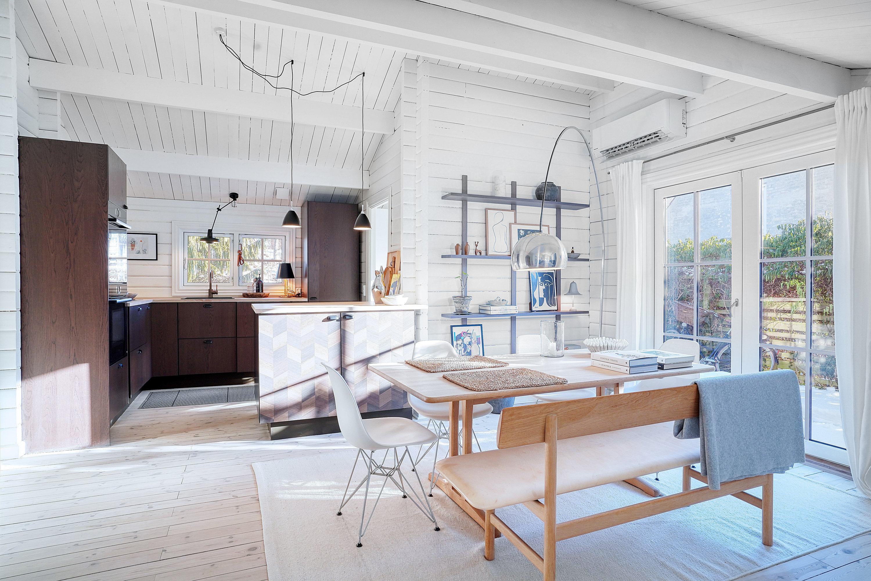 Fremhævet stue billede i fuldskærmstilstand. Billede af Gl Hellebækvej 7A, 3000 Helsingør