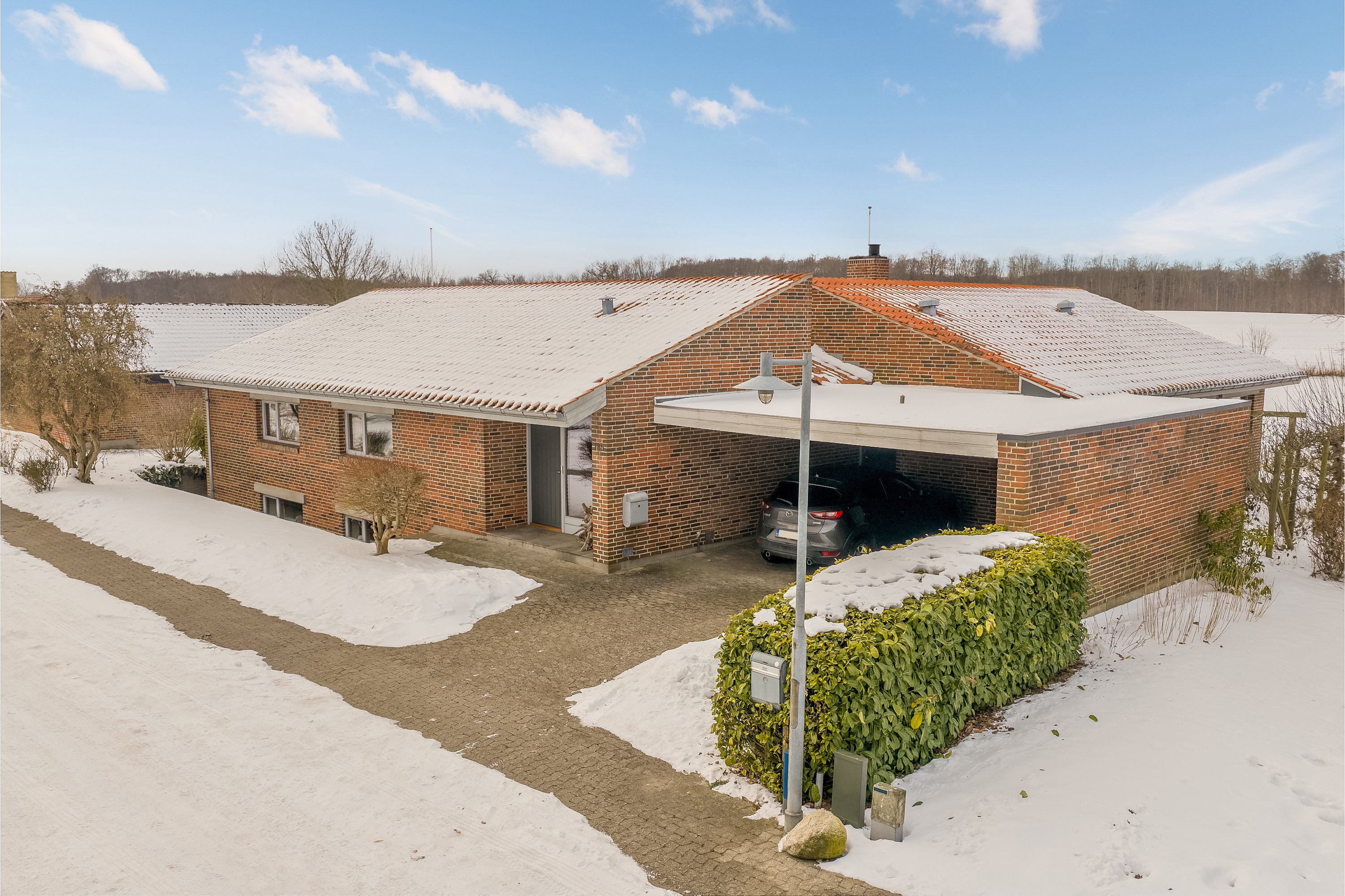 Miniaturebillede 1: facade. Billede af Grævlingevænget 185, 5800 Nyborg