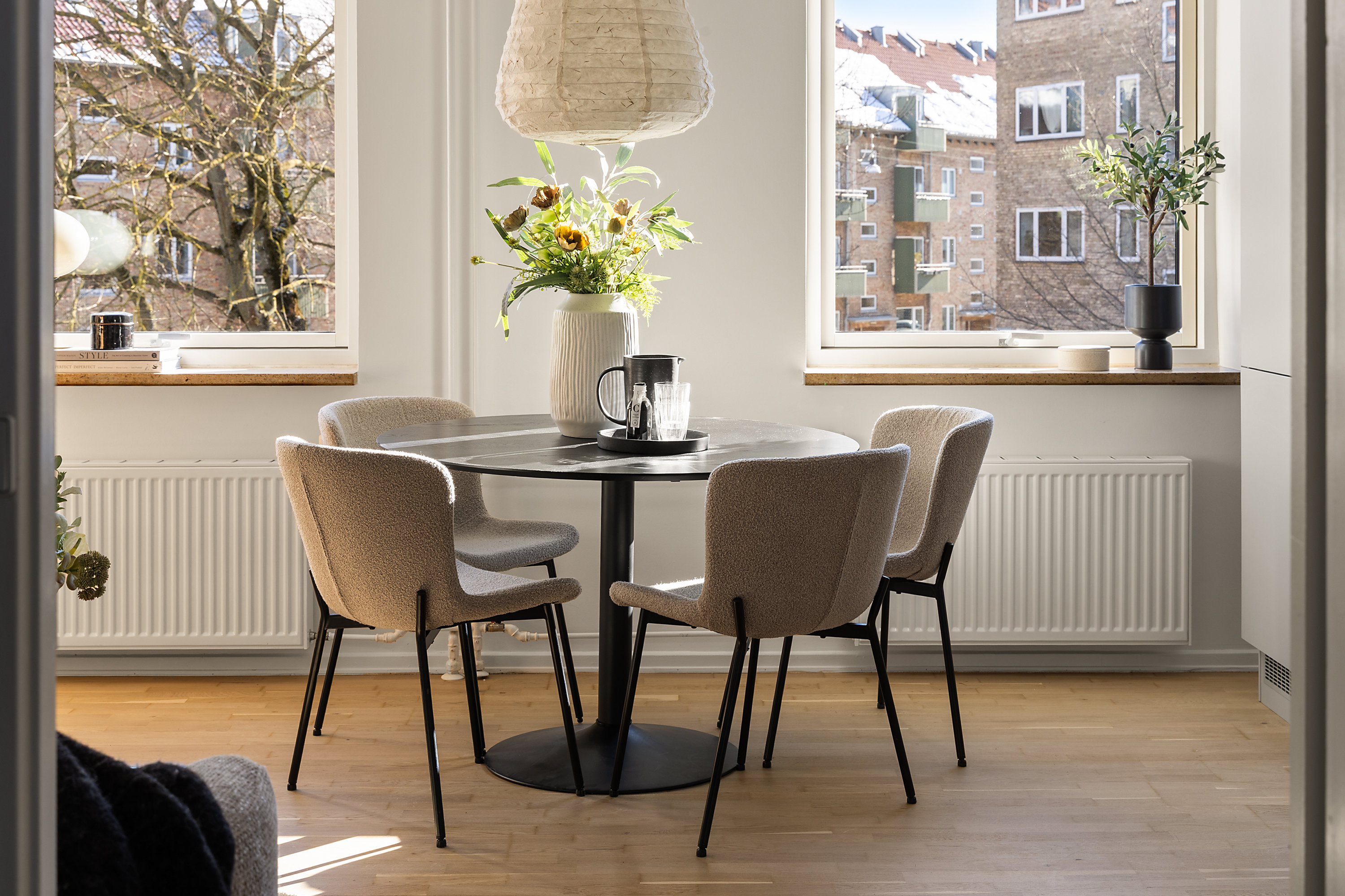 Fremhævet spisekrog billede i fuldskærmstilstand. Billede af Stubmøllevej 1, 1. 103., 2450 København SV