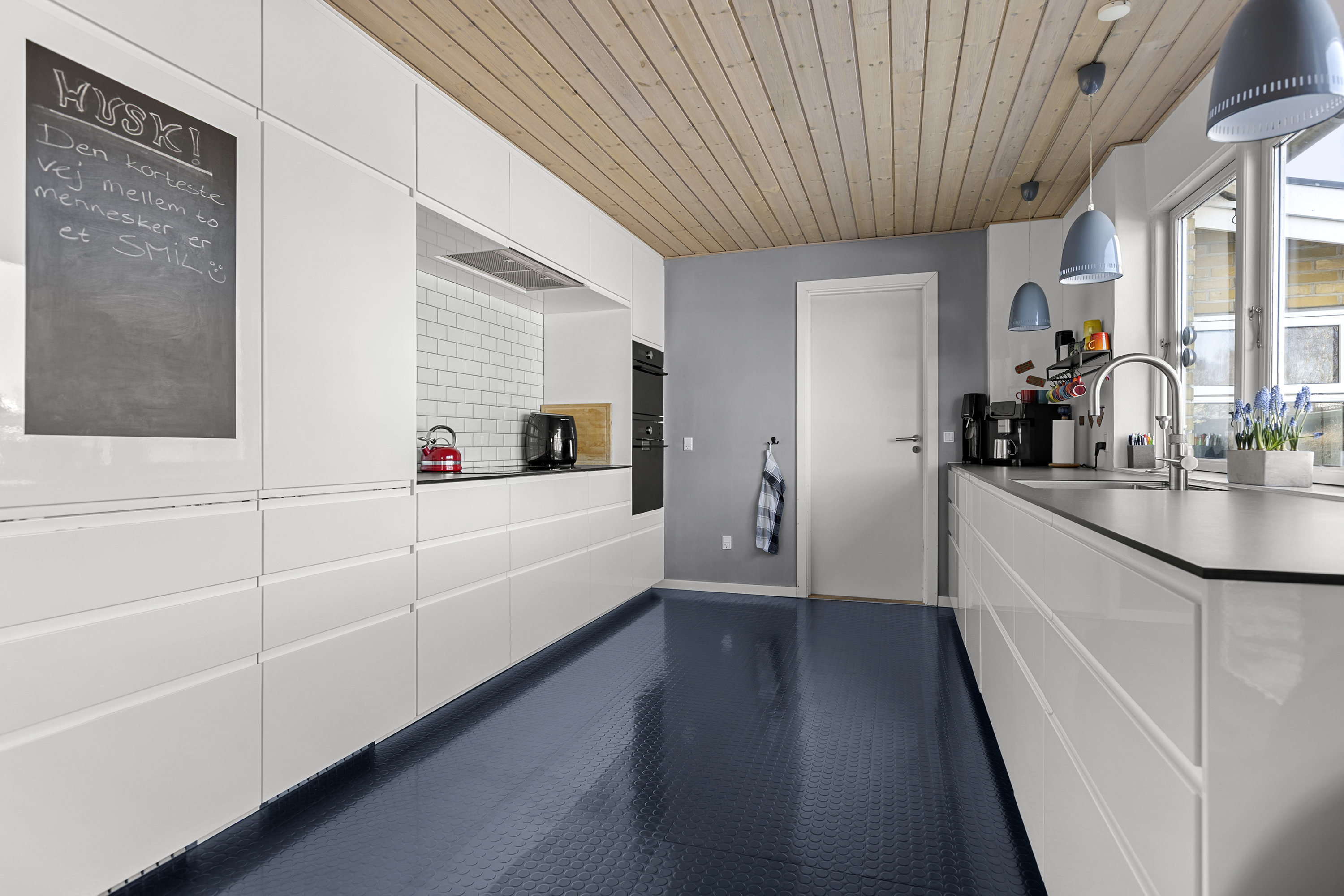 Fremhævet køkken billede i fuldskærmstilstand. Billede af Tuevej 3, 3630 Jægerspris