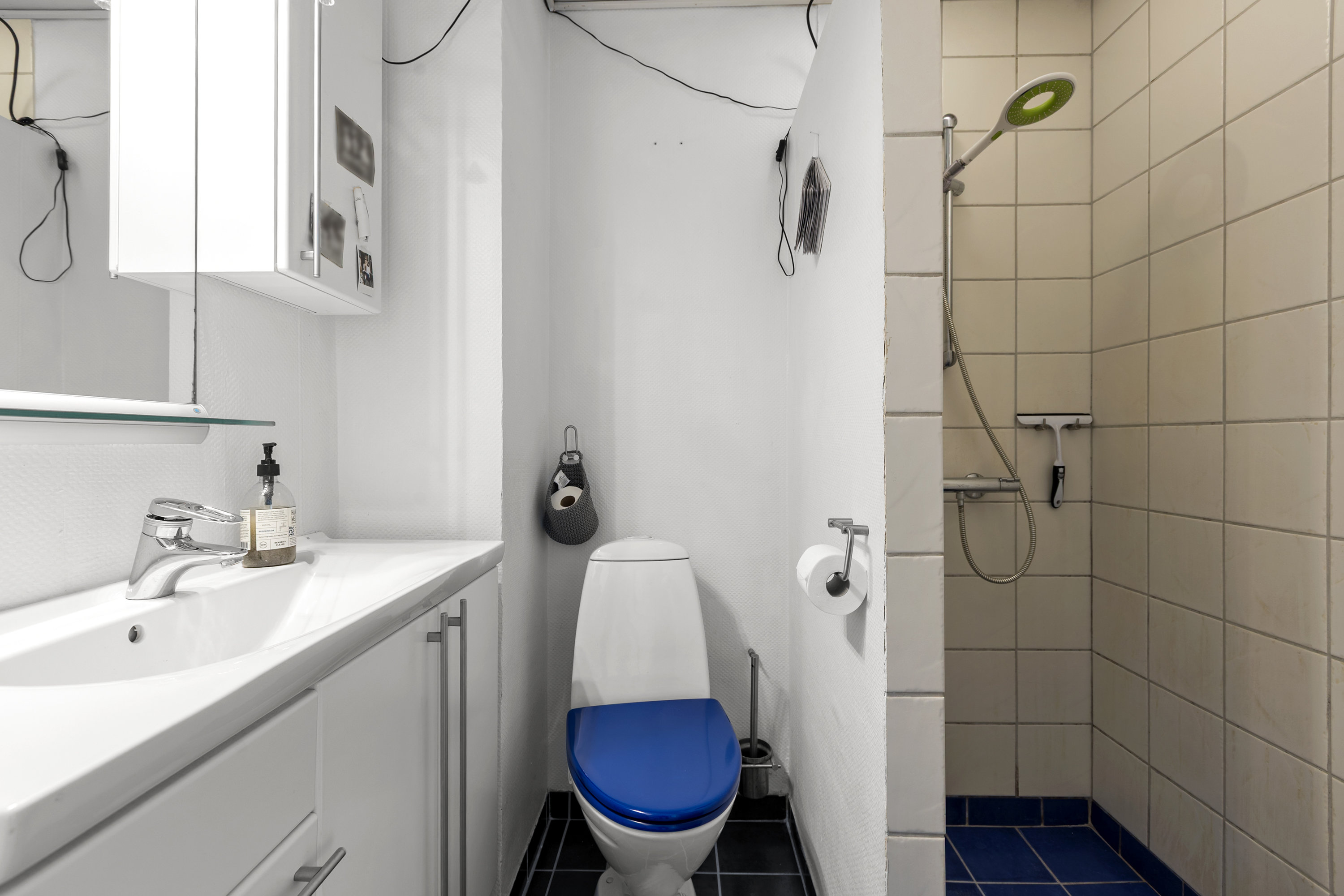 Fremhævet badeværelse billede i fuldskærmstilstand. Billede af Tuevej 3, 3630 Jægerspris