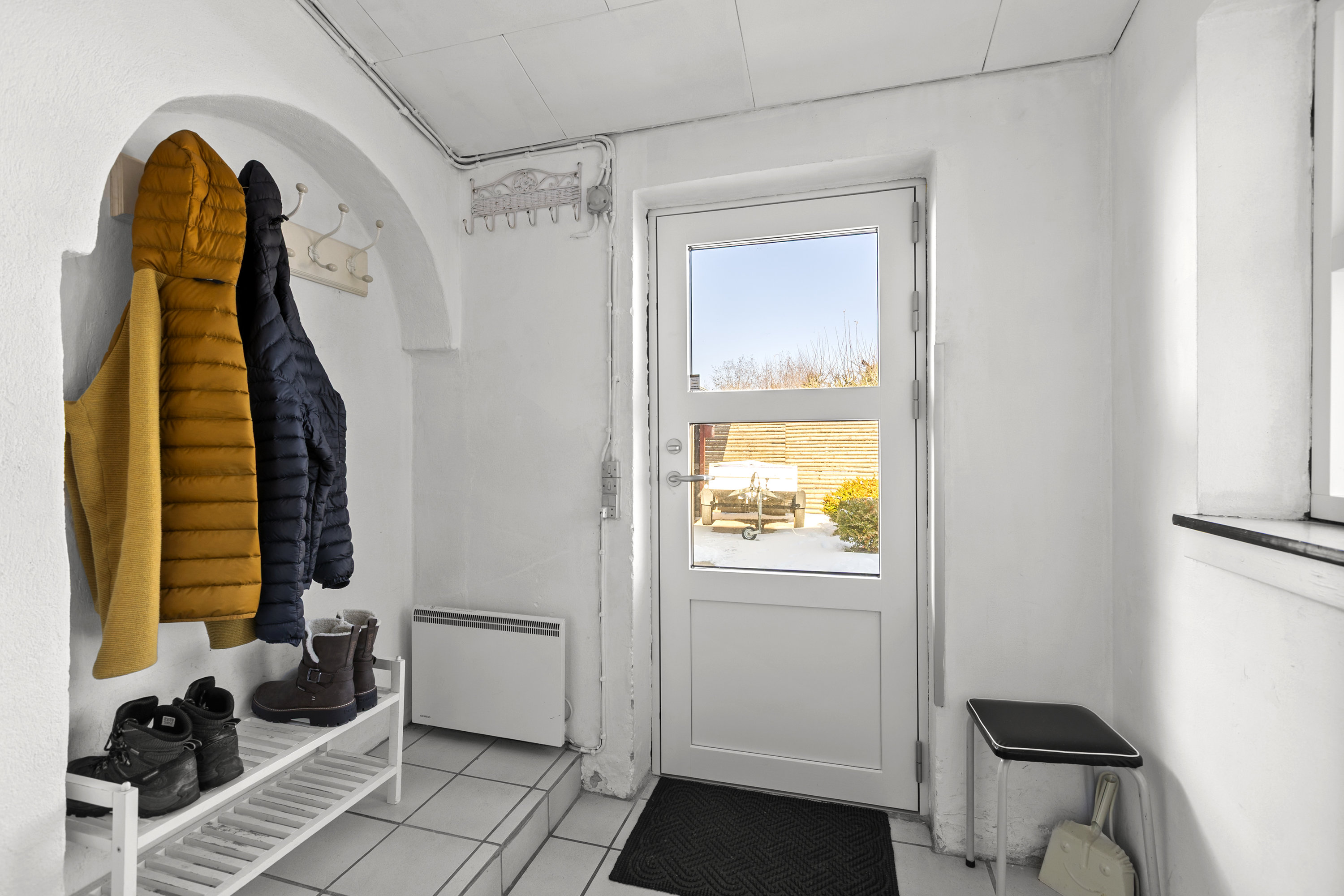 Fremhævet entré billede i fuldskærmstilstand. Billede af Tuevej 3, 3630 Jægerspris