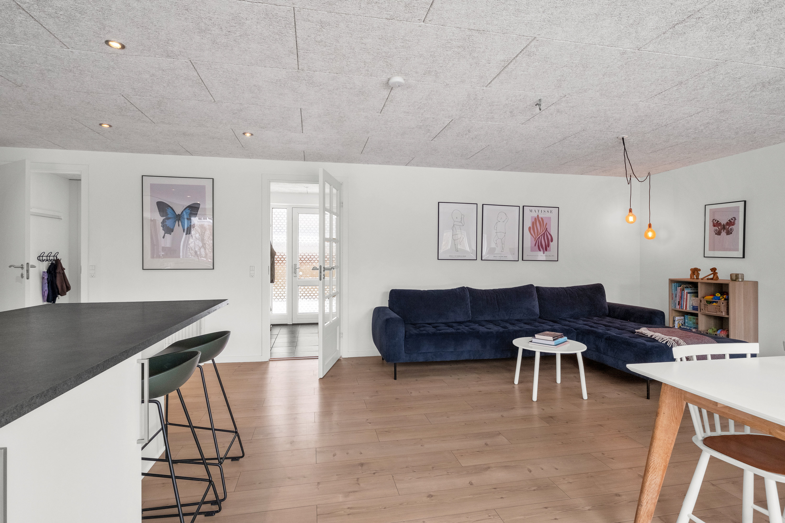 Fremhævet stue billede i fuldskærmstilstand. Billede af Besservej 17A, 8240 Risskov