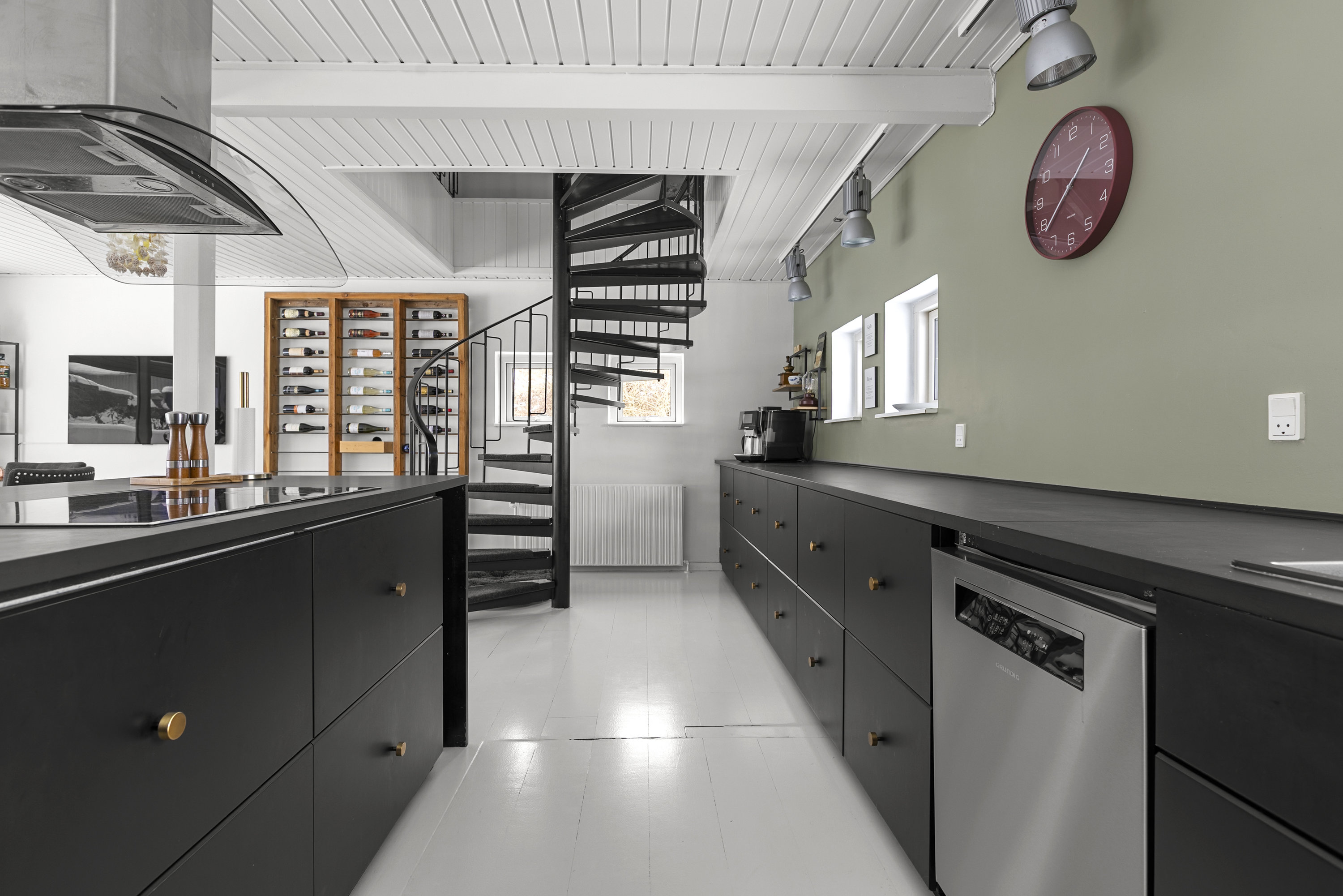 Fremhævet køkken billede i fuldskærmstilstand. Billede af Gl Nyrupvej 3, 4400 Kalundborg