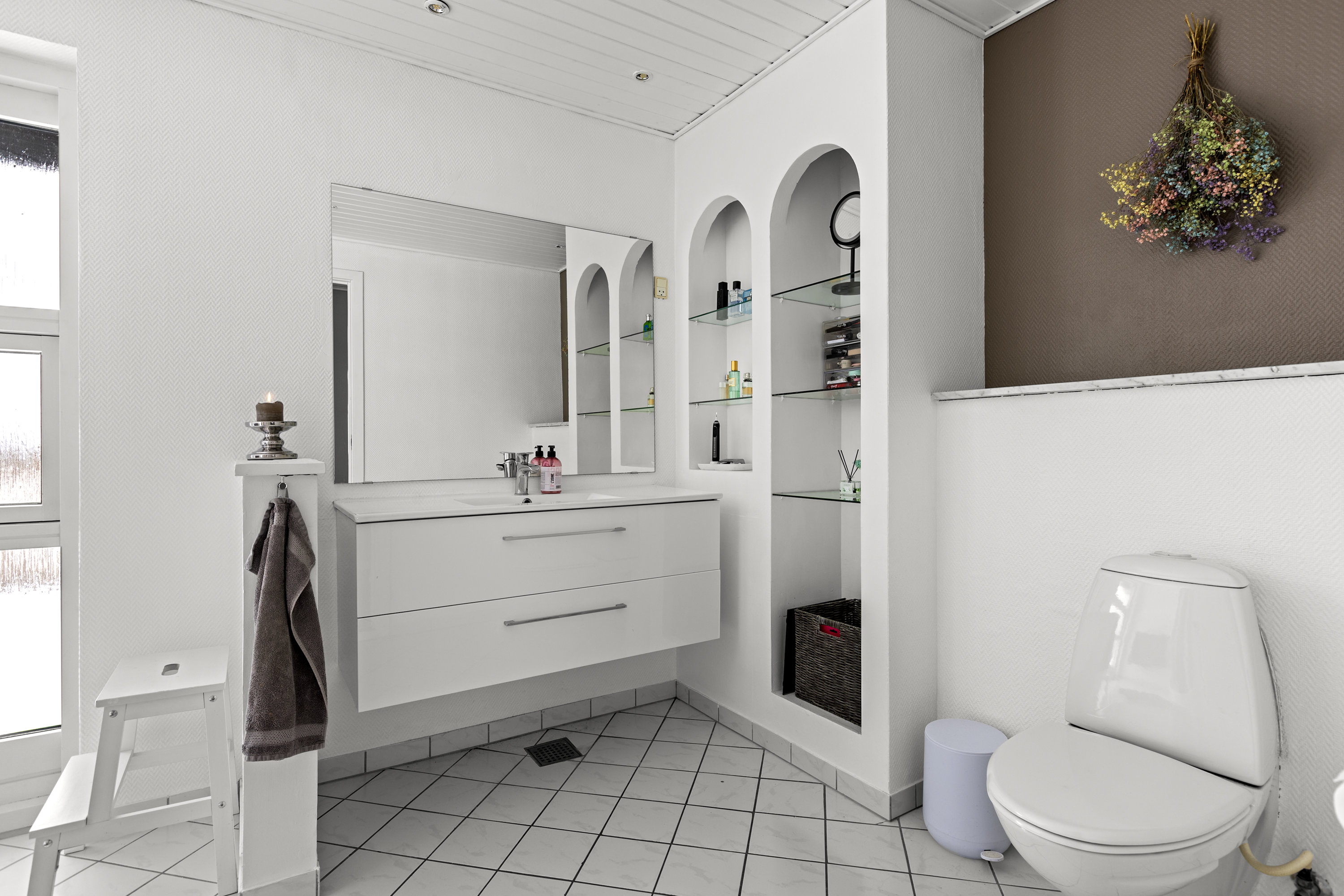 Fremhævet badeværelse billede i fuldskærmstilstand. Billede af Gl Nyrupvej 3, 4400 Kalundborg