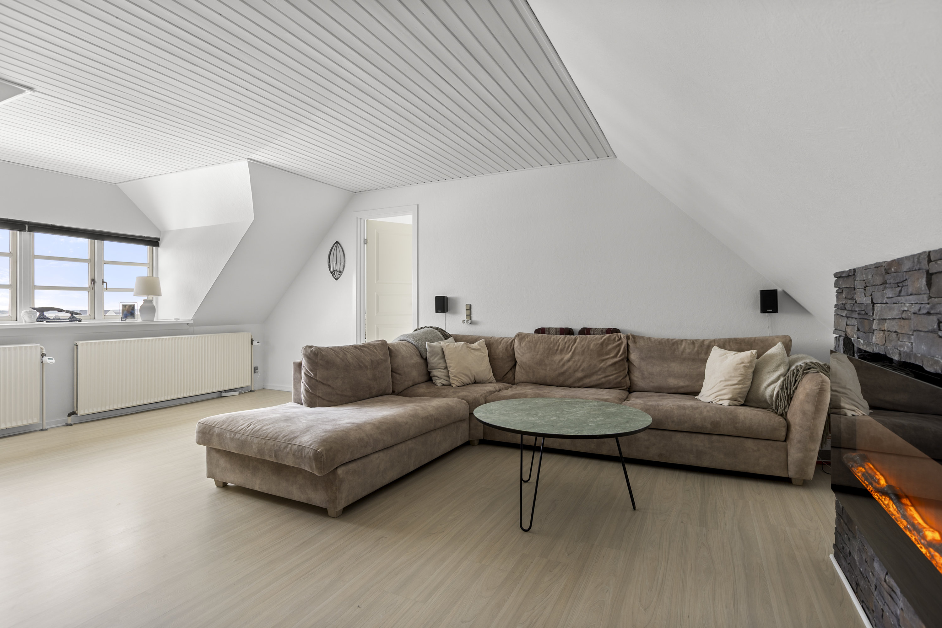 Fremhævet stue billede i fuldskærmstilstand. Billede af Gl Nyrupvej 3, 4400 Kalundborg