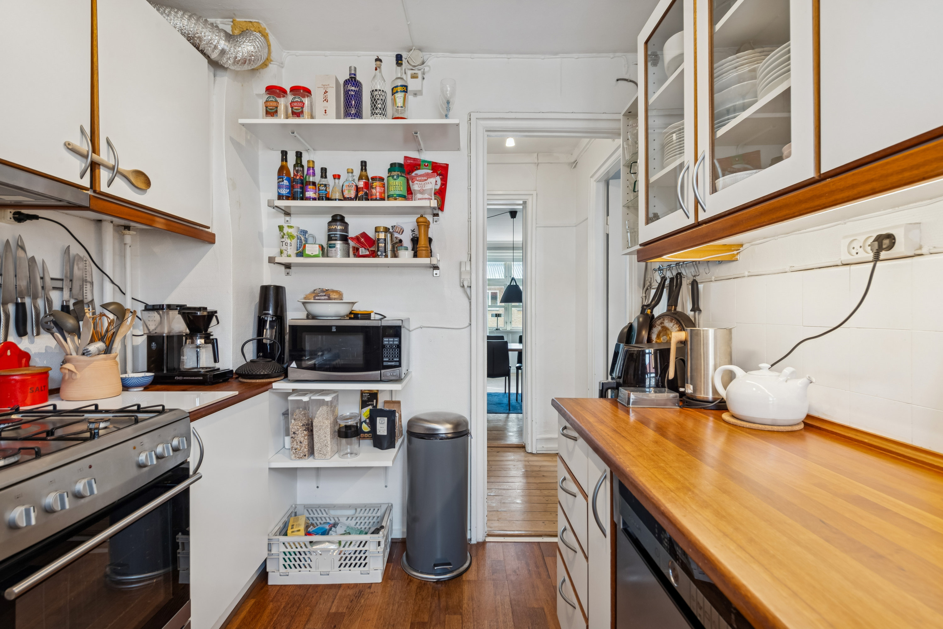 Fremhævet køkken billede i fuldskærmstilstand. Billede af Markskellet 8, 3. tv., 2720 Vanløse