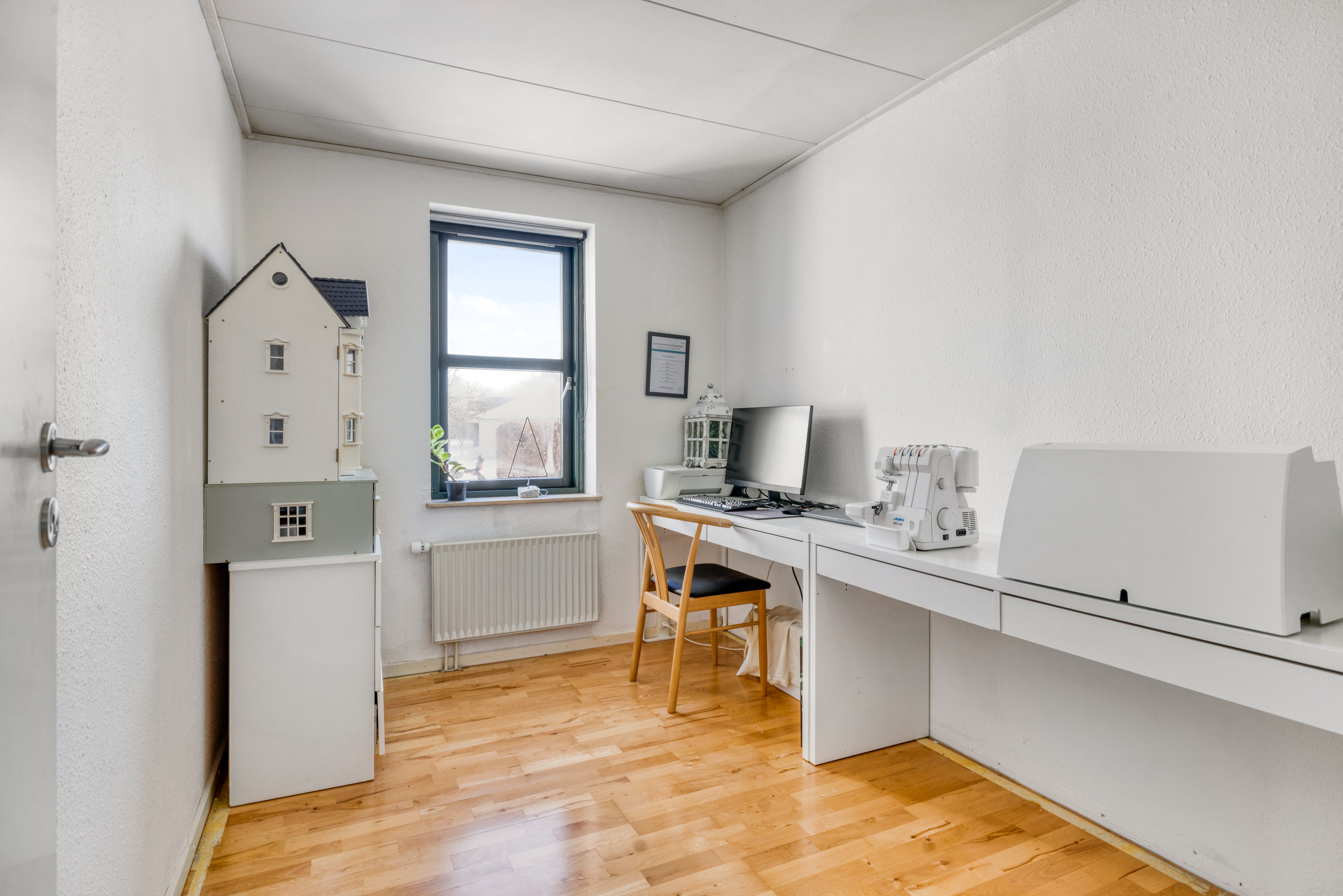 Fremhævet  billede i fuldskærmstilstand. Billede af Skotteparken 9, 2750 Ballerup