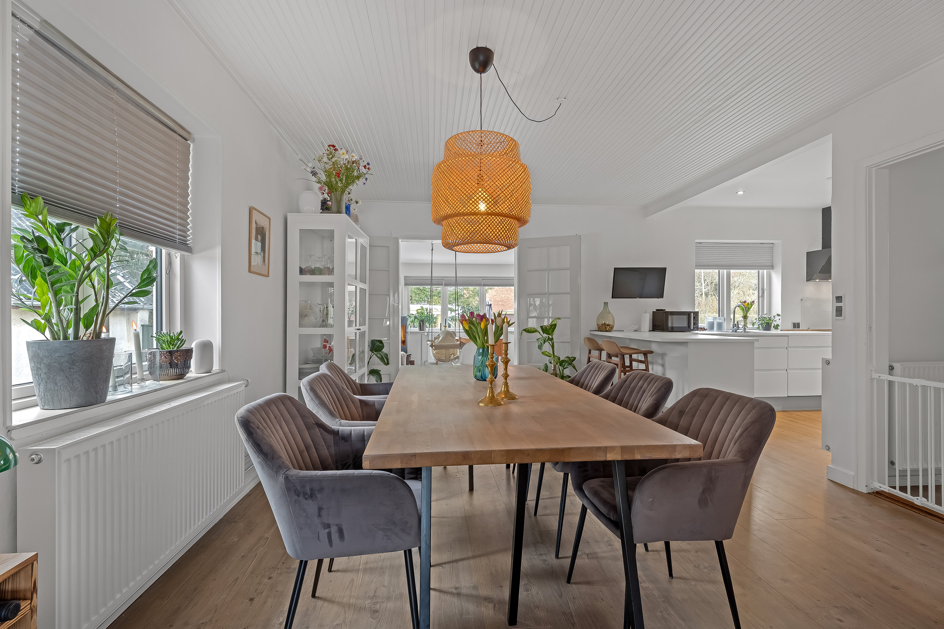 Fremhævet stue billede i fuldskærmstilstand. Billede af Østre Allé 12, 4900 Nakskov