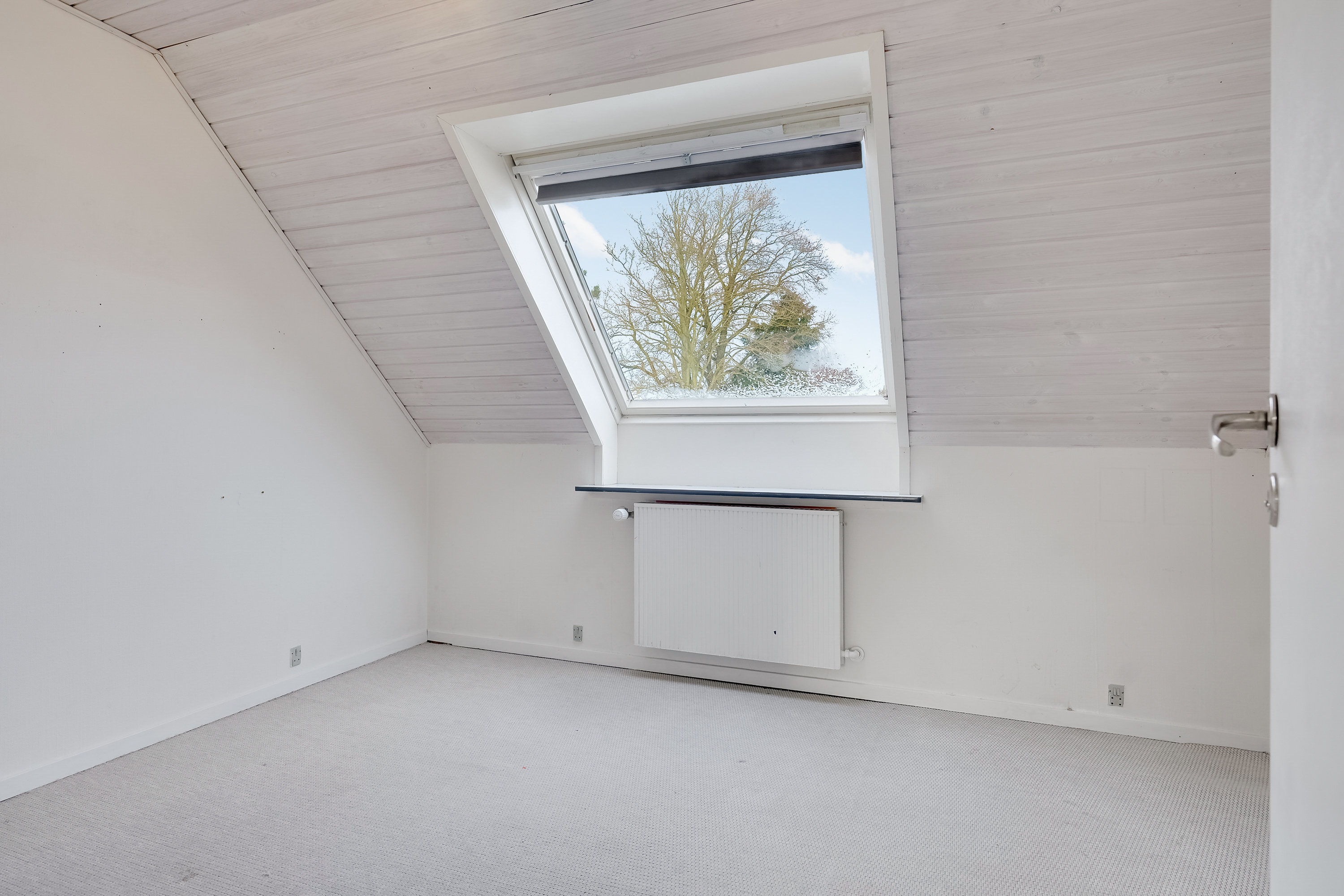 Fremhævet værelse billede i fuldskærmstilstand. Billede af Krokusvænget 3, 5540 Ullerslev