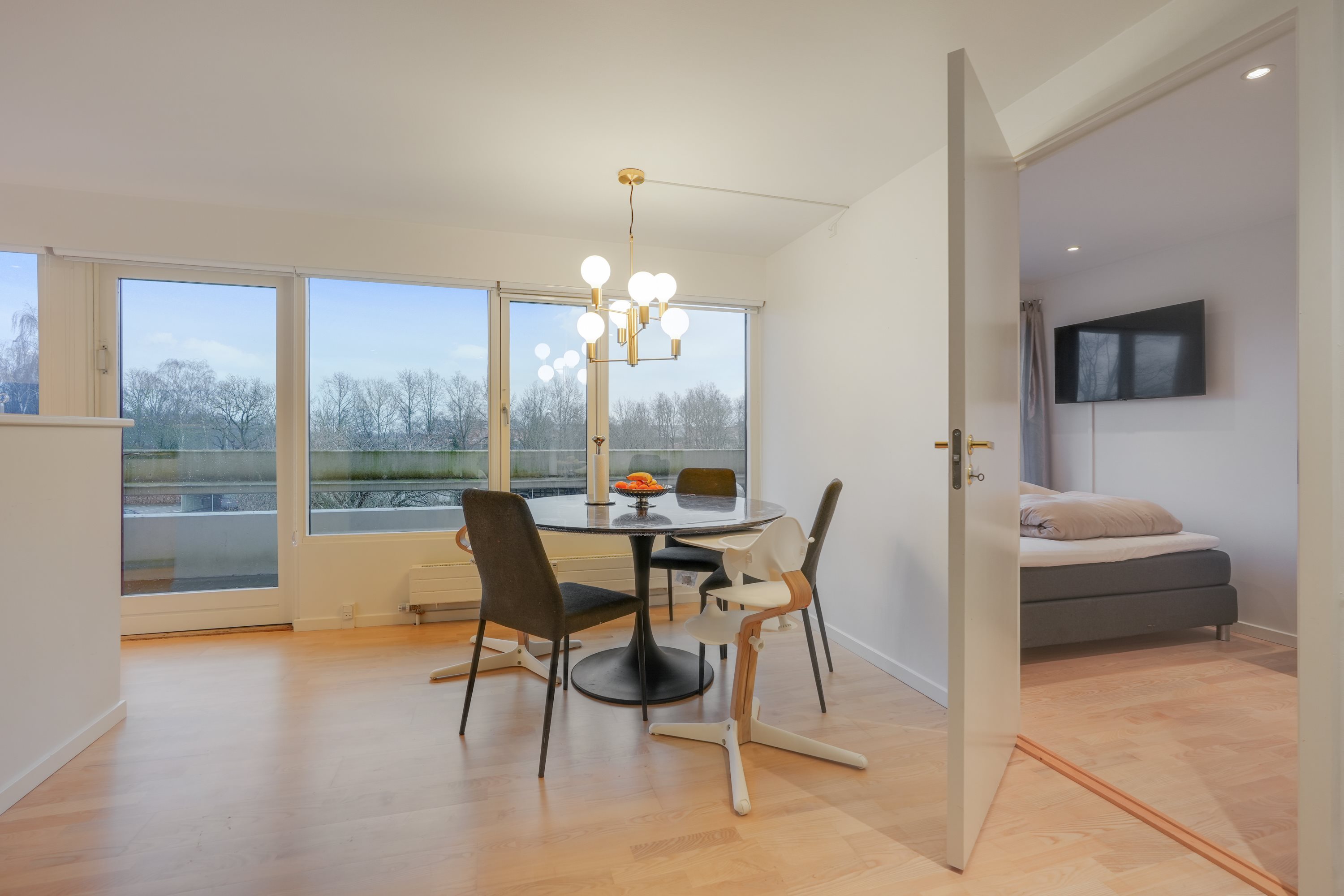 Fremhævet andet billede i fuldskærmstilstand. Billede af Vejlebrovej 93, 2. 12., 2635 Ishøj