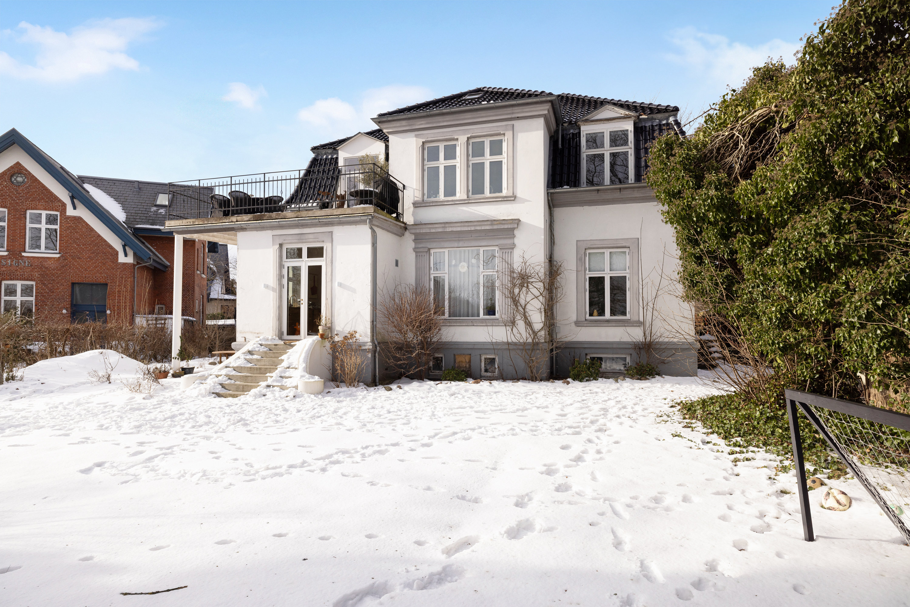 Fremhævet  billede i fuldskærmstilstand. Billede af Gudrunsvej 19, 1., 2920 Charlottenlund