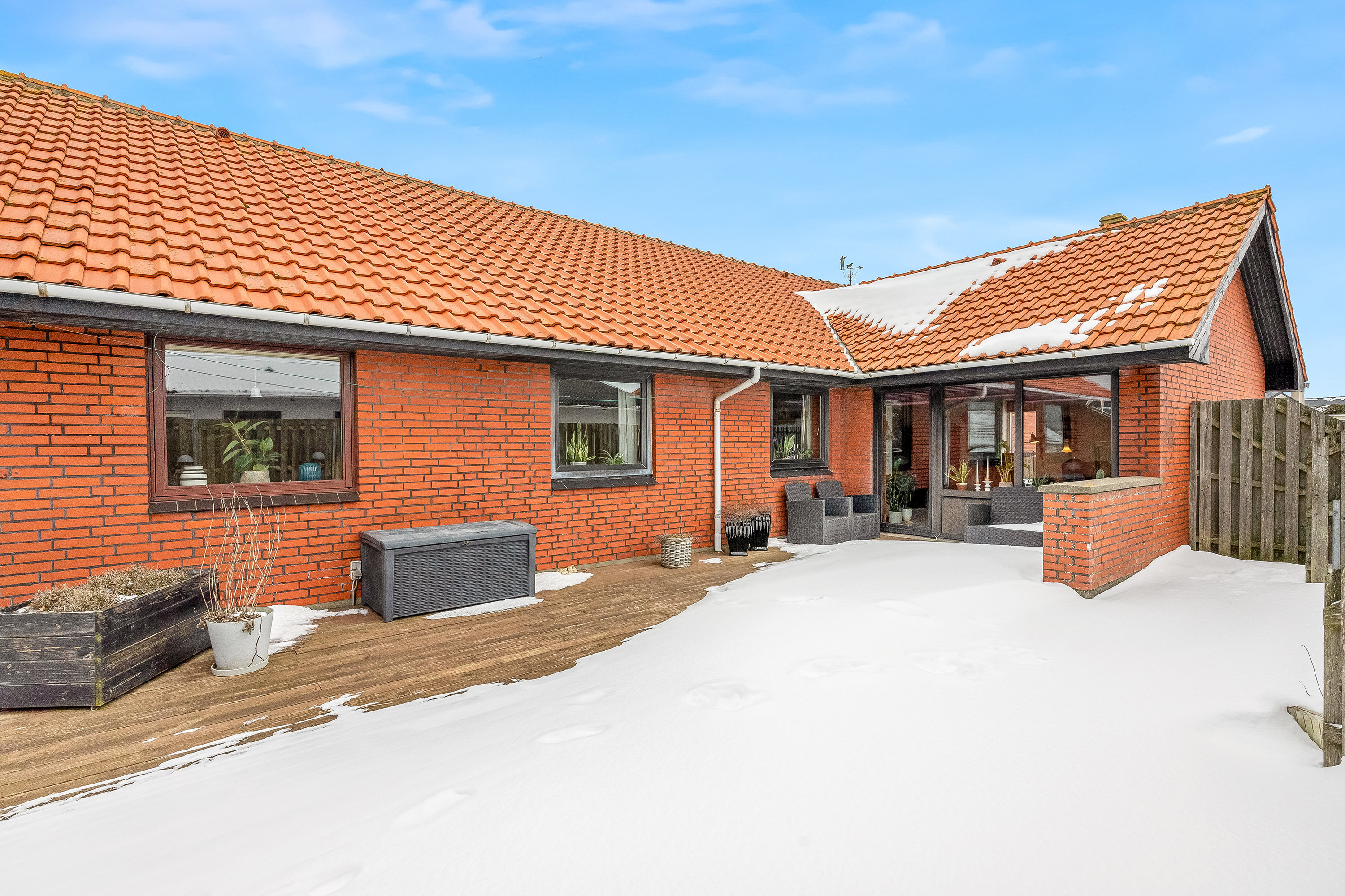 Fremhævet terrasse billede i fuldskærmstilstand. Billede af Baunevej 6, 6960 Hvide Sande