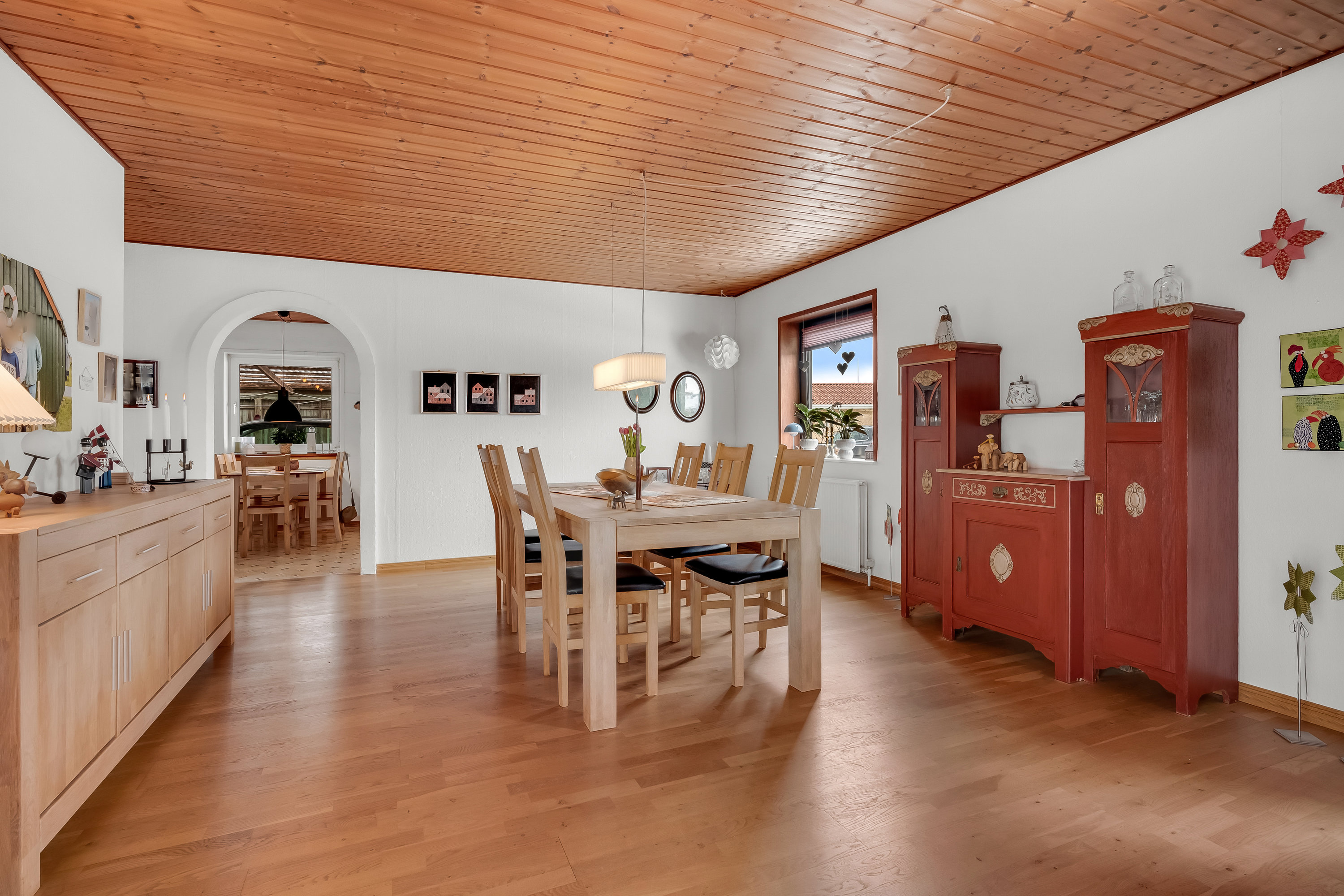 Fremhævet stue billede i fuldskærmstilstand. Billede af Baunevej 6, 6960 Hvide Sande