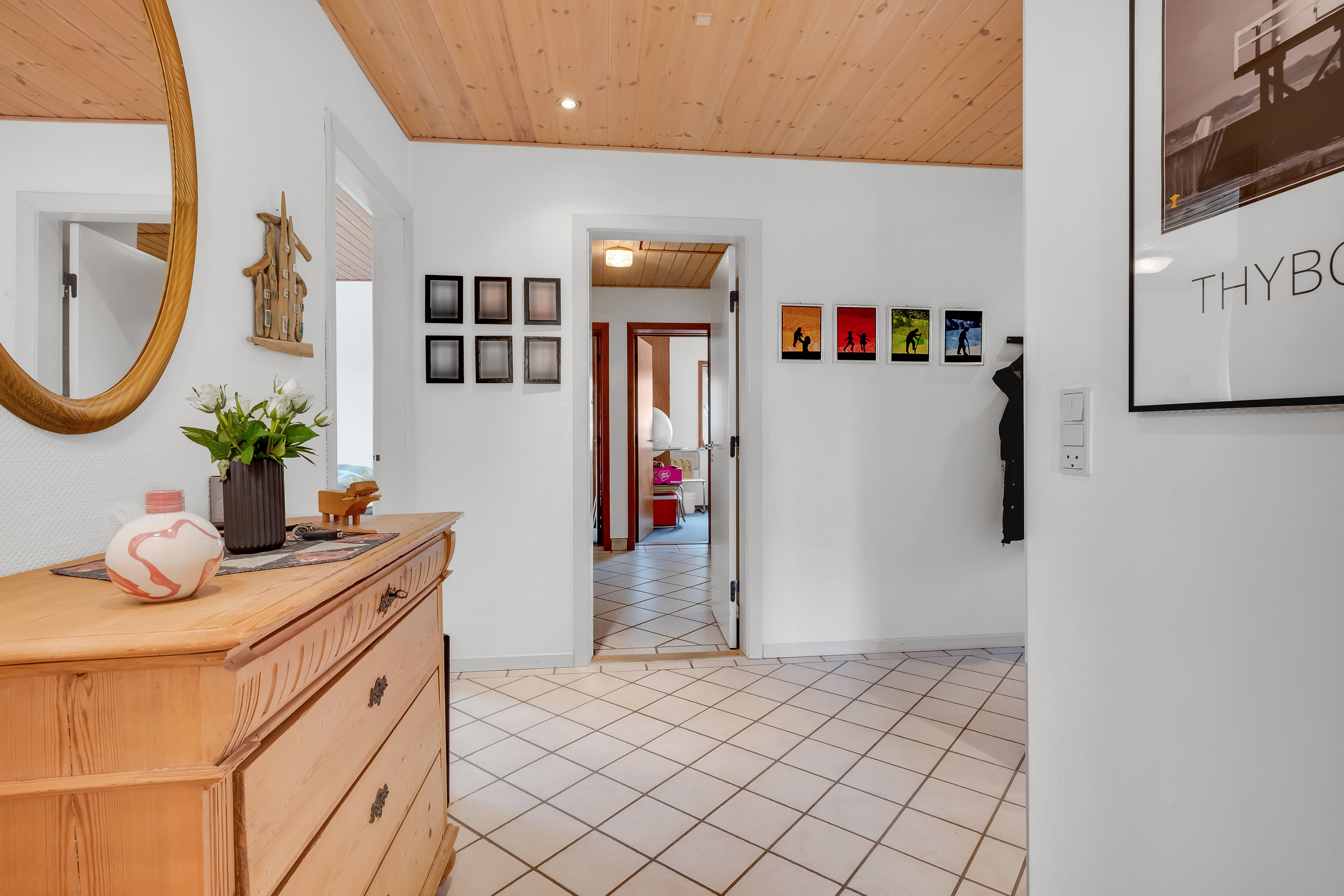 Fremhævet entré billede i fuldskærmstilstand. Billede af Baunevej 6, 6960 Hvide Sande