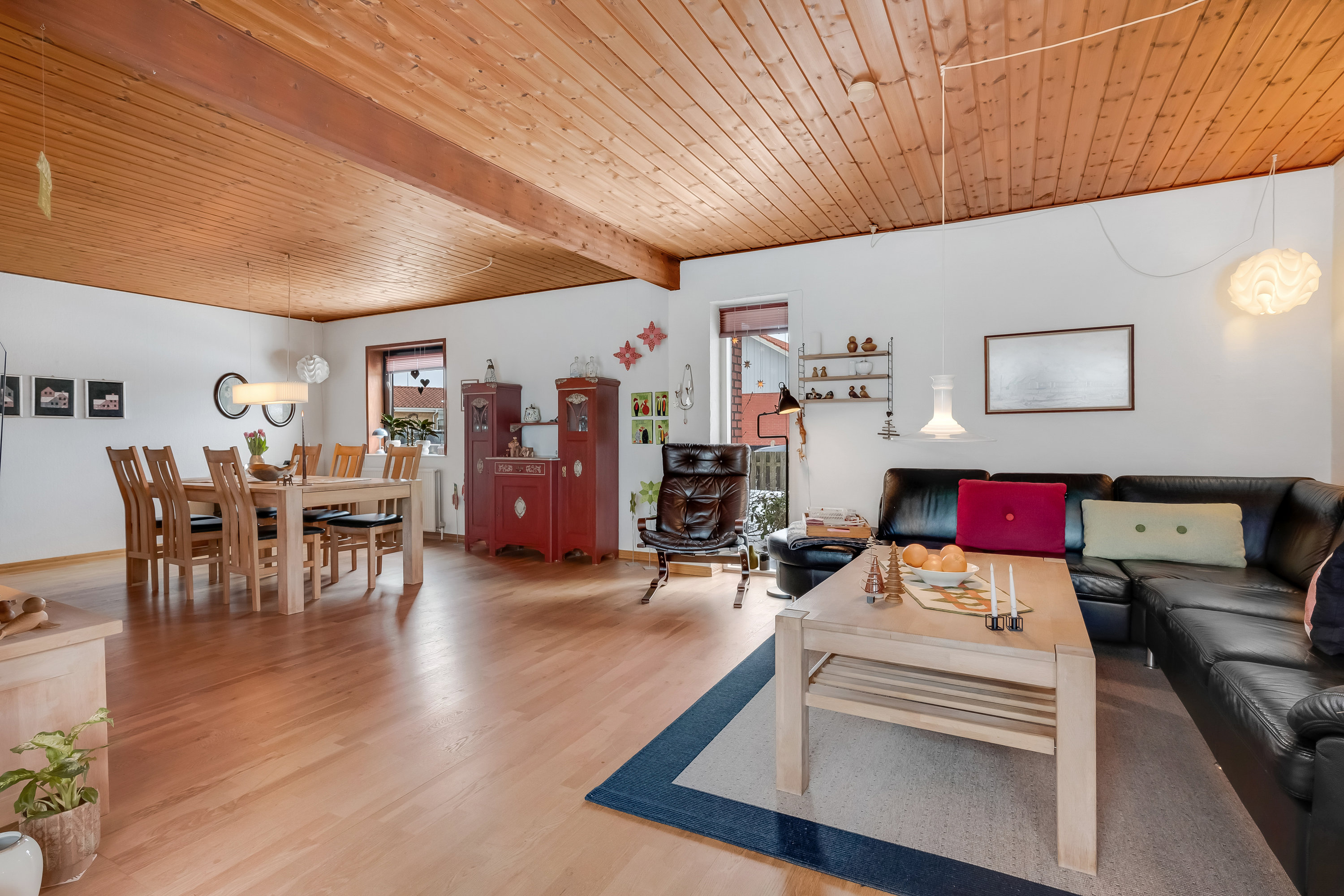 Fremhævet stue billede i fuldskærmstilstand. Billede af Baunevej 6, 6960 Hvide Sande