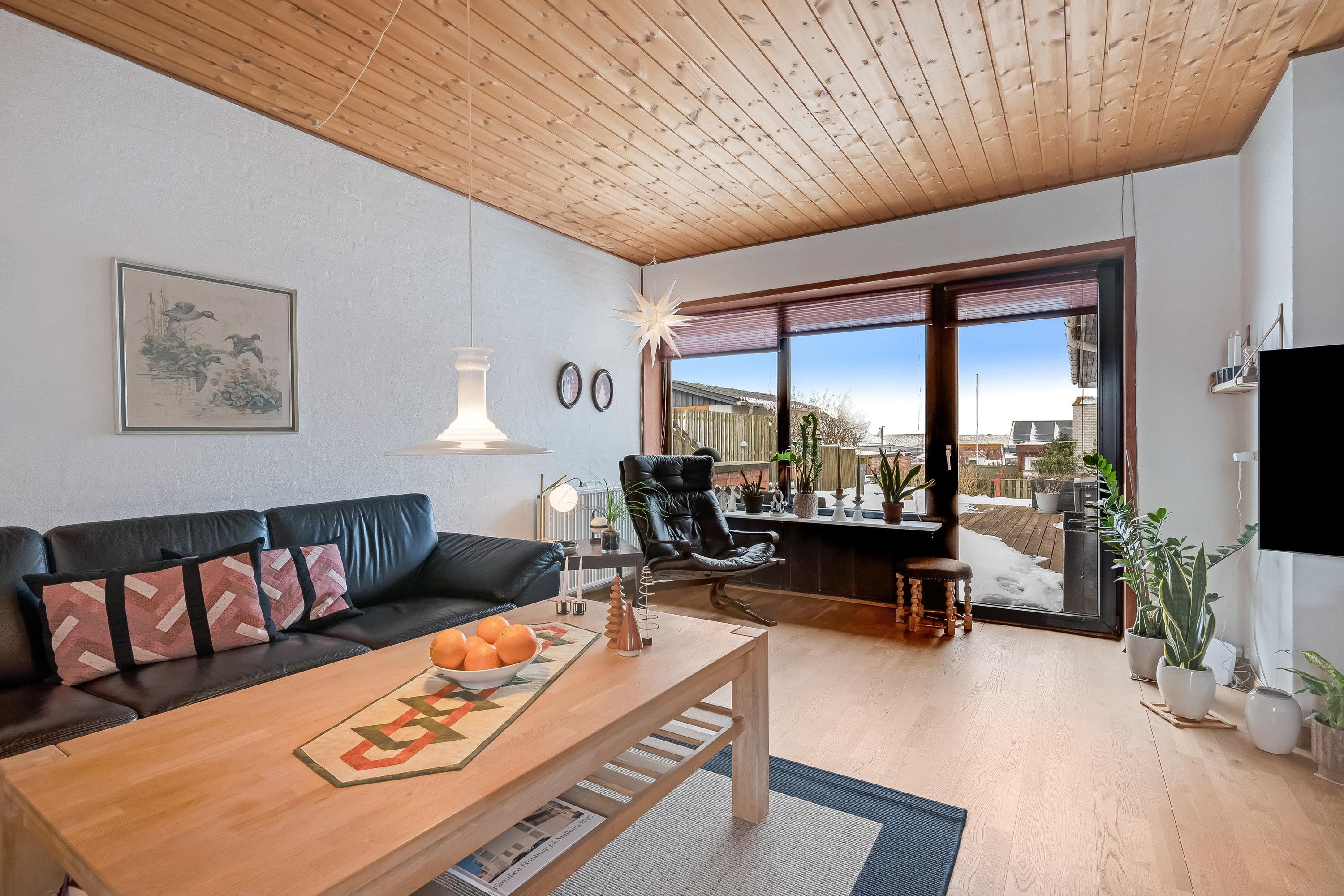 Fremhævet stue billede i fuldskærmstilstand. Billede af Baunevej 6, 6960 Hvide Sande