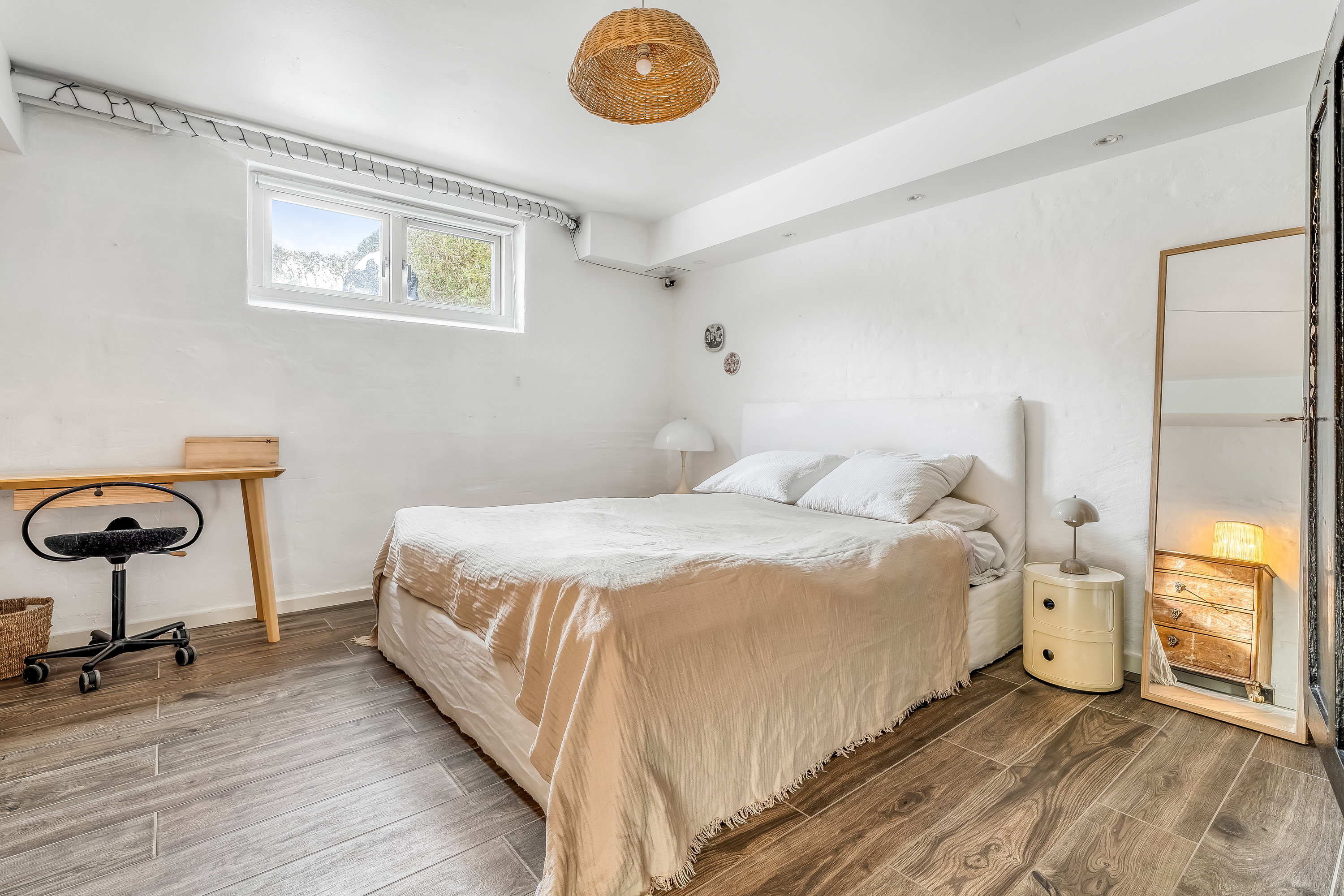 Fremhævet soveværelse billede i fuldskærmstilstand. Billede af Ringerbakken 35, 2830 Virum