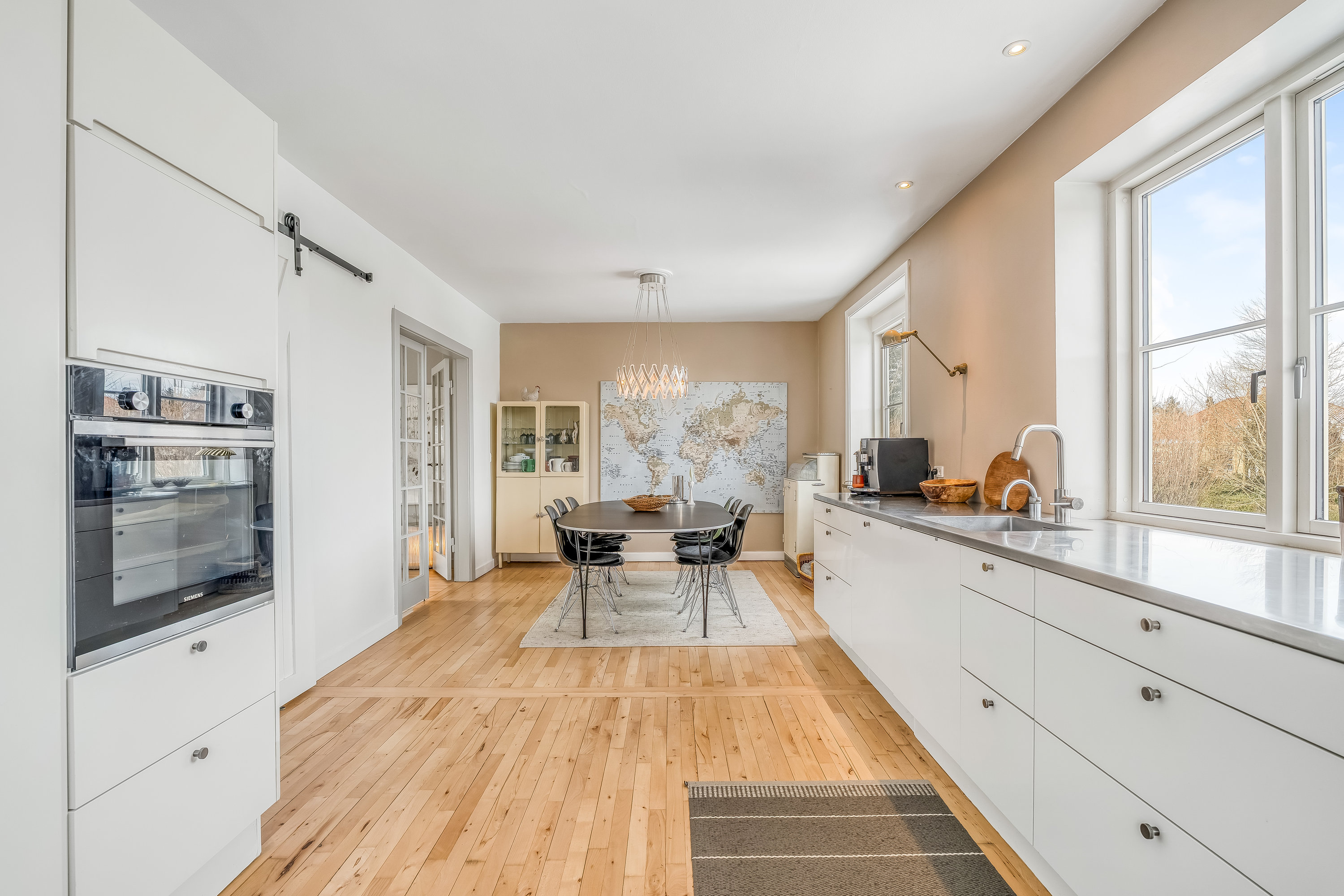 Fremhævet køkken billede i fuldskærmstilstand. Billede af Ringerbakken 35, 2830 Virum