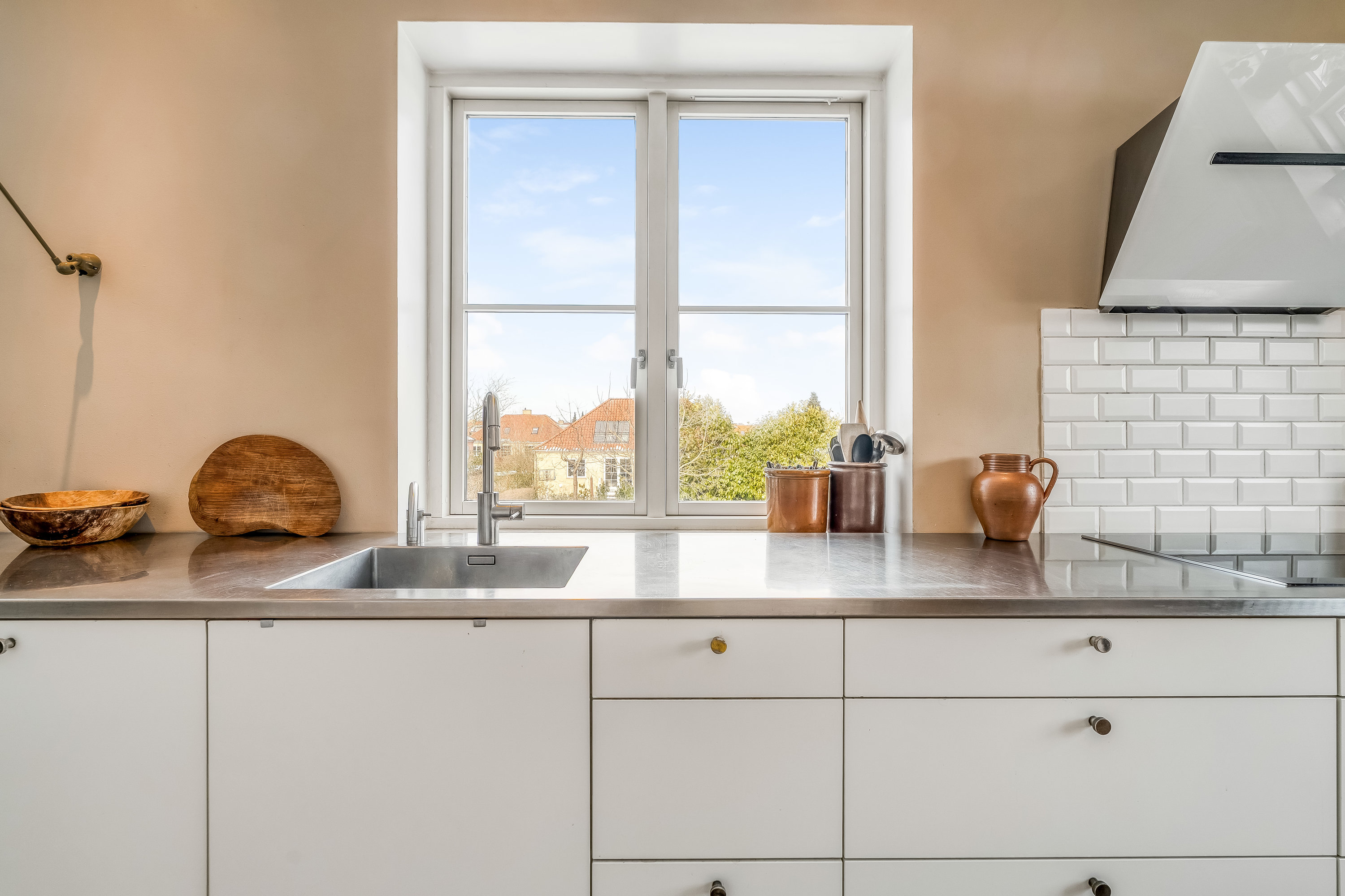 Fremhævet køkken billede i fuldskærmstilstand. Billede af Ringerbakken 35, 2830 Virum