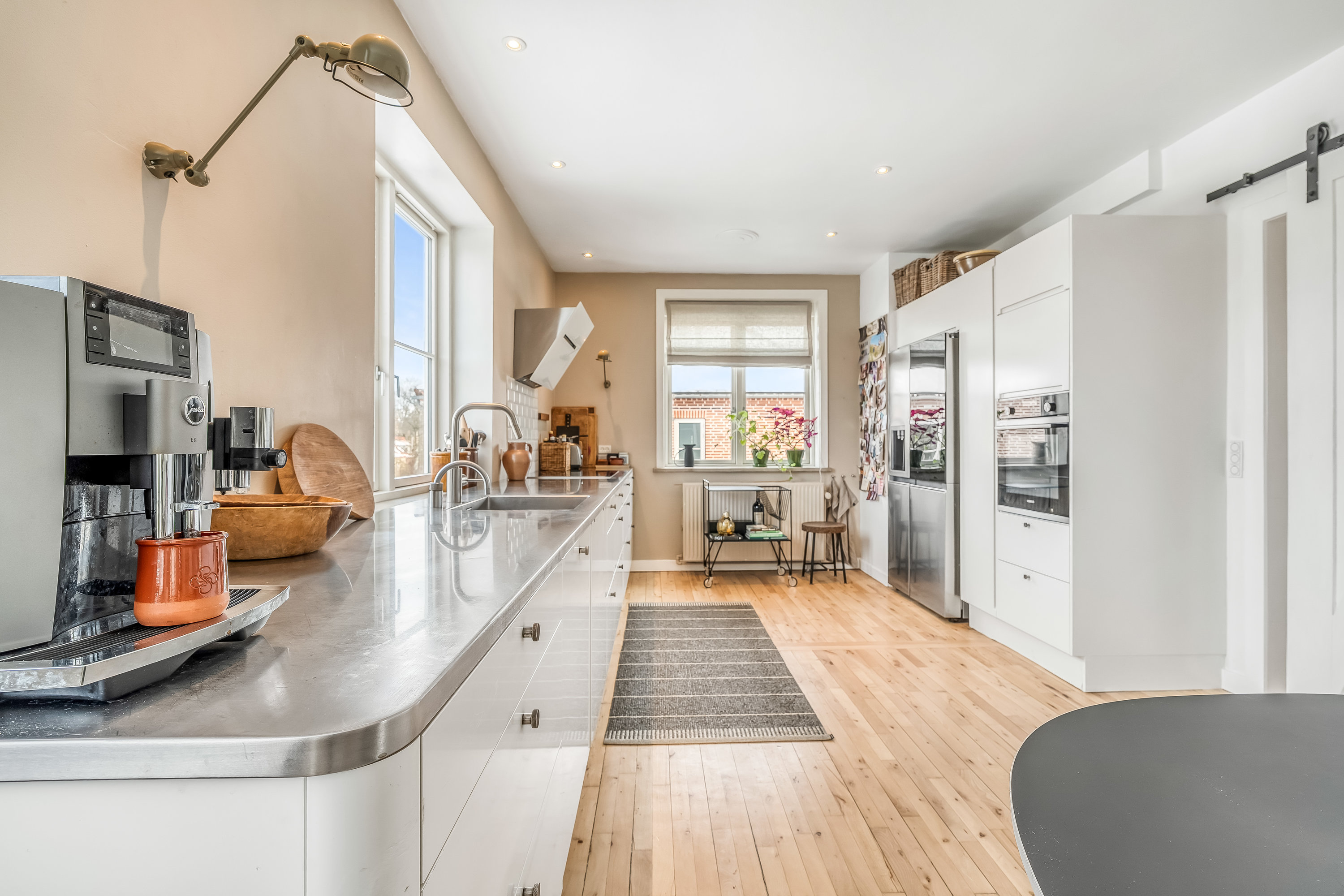 Fremhævet køkken billede i fuldskærmstilstand. Billede af Ringerbakken 35, 2830 Virum