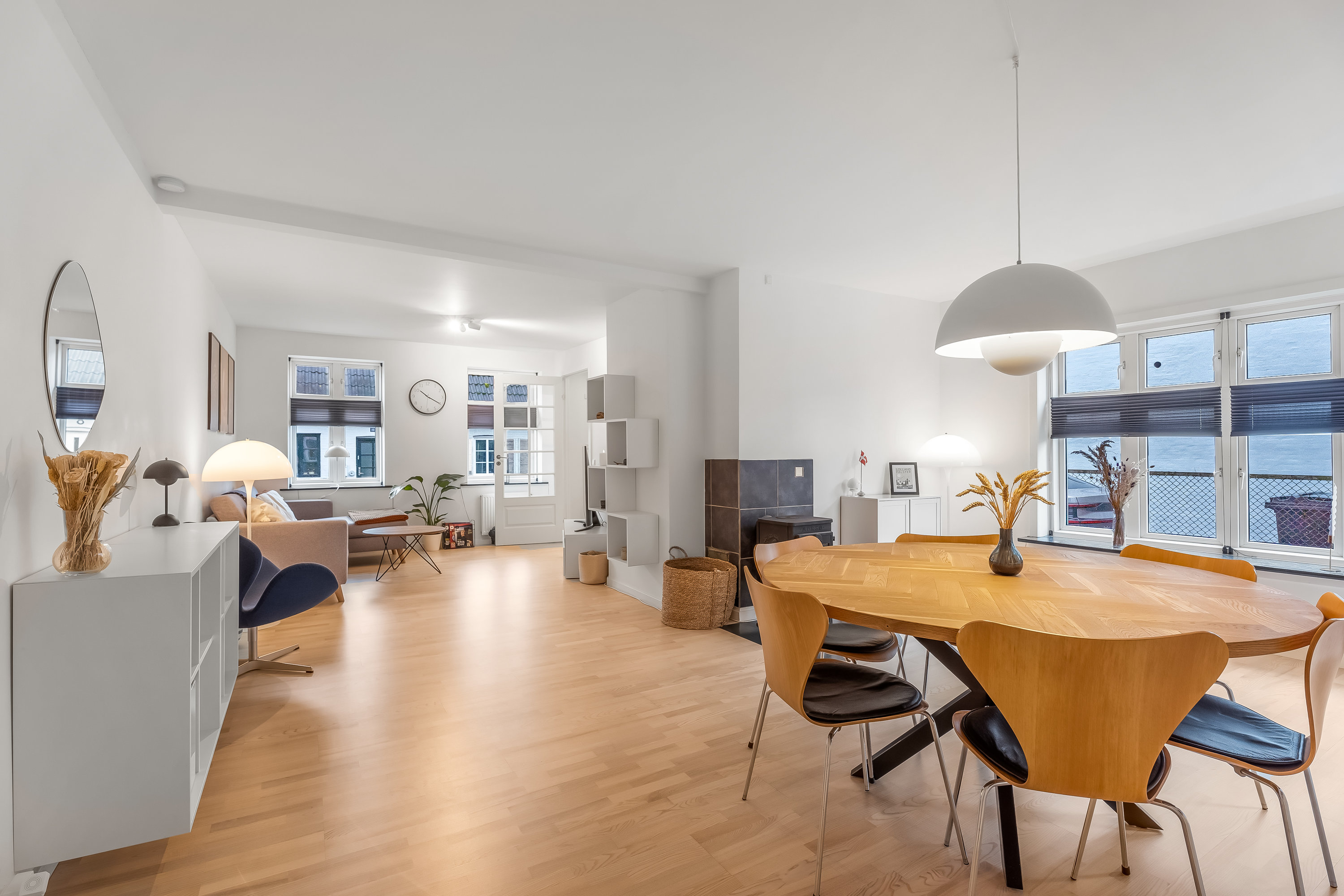 Miniaturebillede 1: stue. Billede af Monradsgade 5, 4800 Nykøbing F